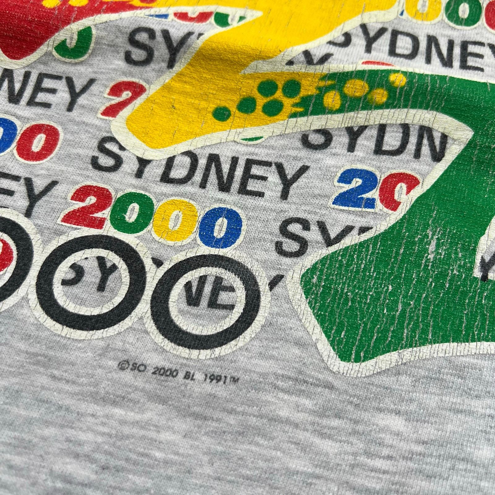Vintage Vintage Sydney 2000 Olympics T-Shirt XL Made Australia ISC Size US XL / EU 56 / 4 - 10 Thumbnail