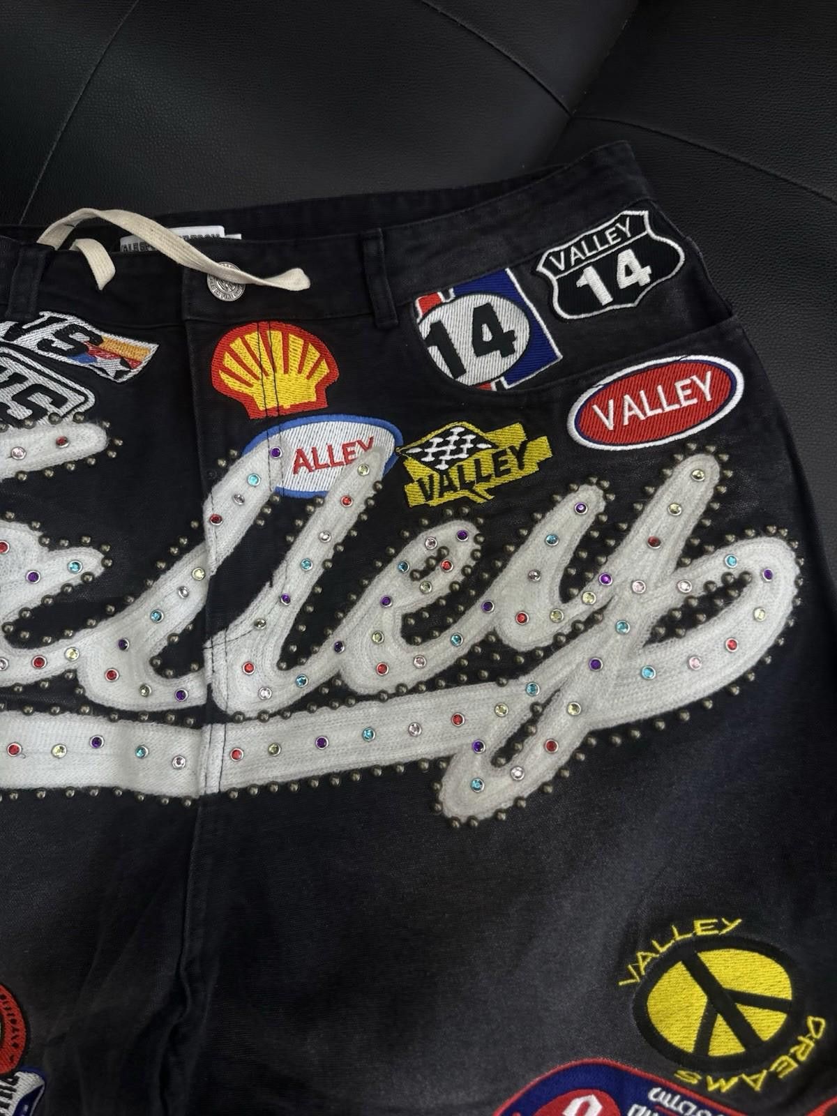 Vale Valley Black Denim Patchwork Shorts Size 34 (Brand New) Size US 34 / EU 50 - 5 Thumbnail