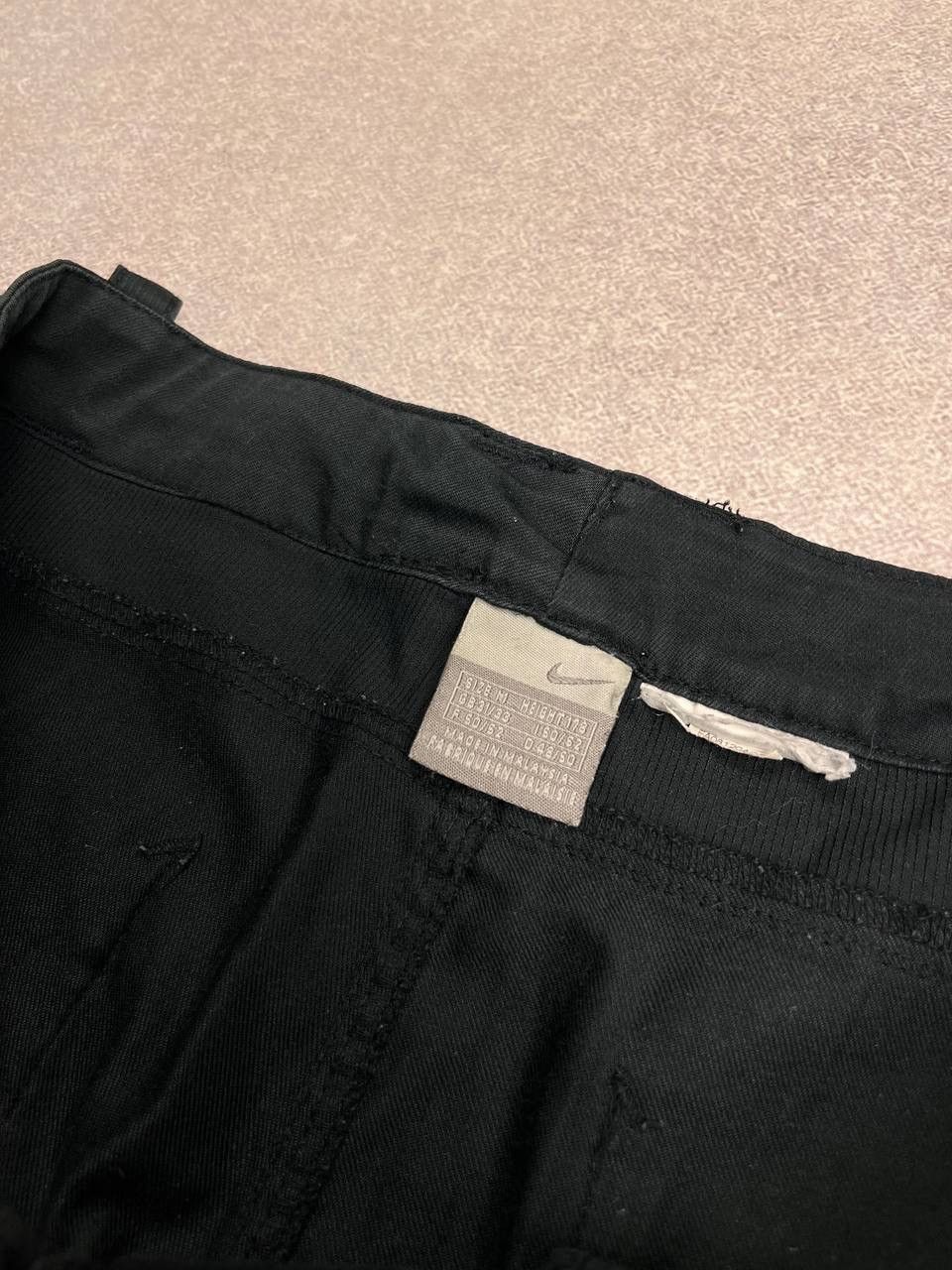 Nike × Vintage Vintage Nike Swoosh Baggy Trackpants Y2K M Size US 32 / EU 48 - 4 Thumbnail