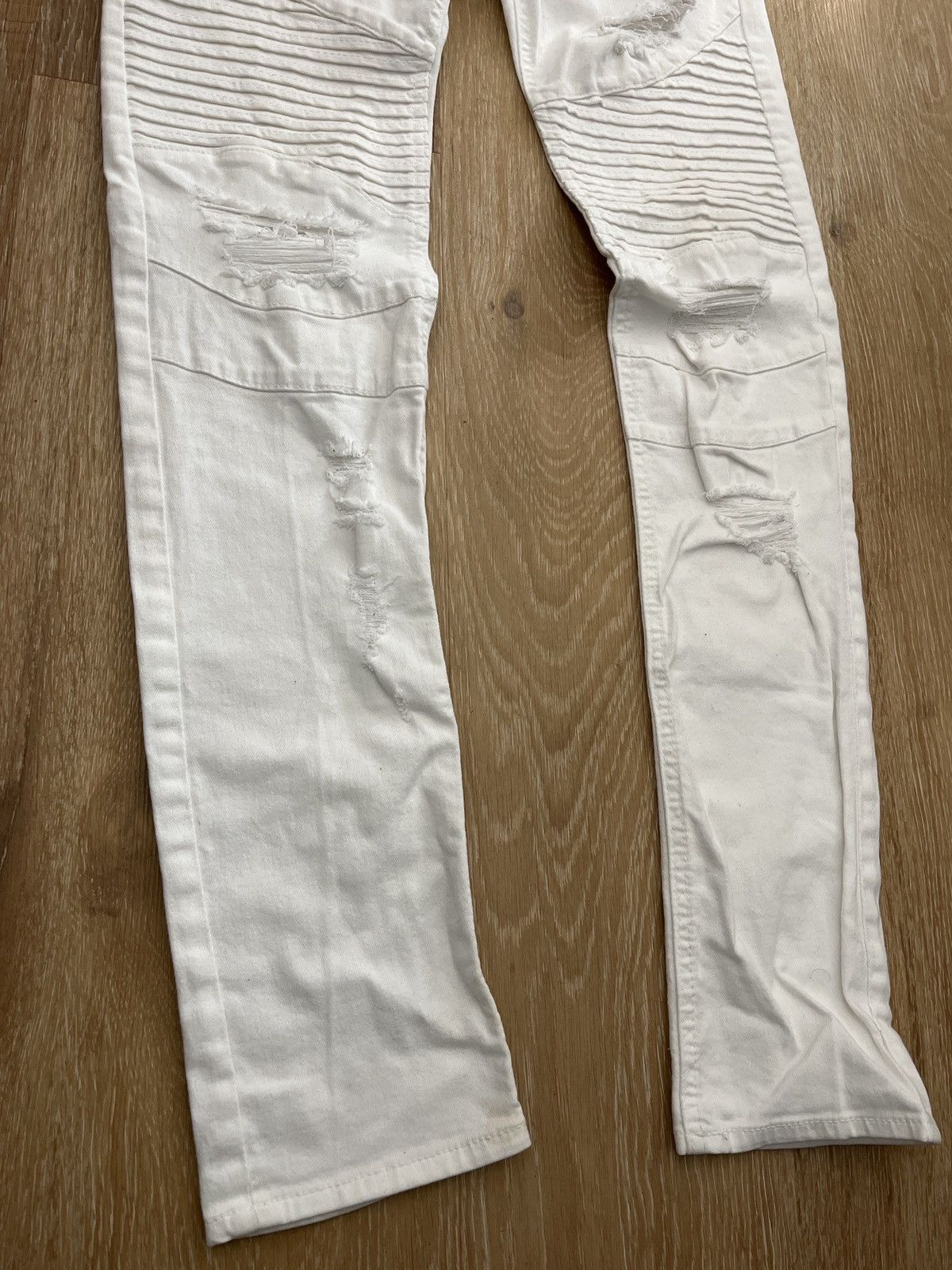 Divided × H&M H&M Divided Skinny white biker jeans size 30 Size US 30 / EU 46 - 8 Thumbnail