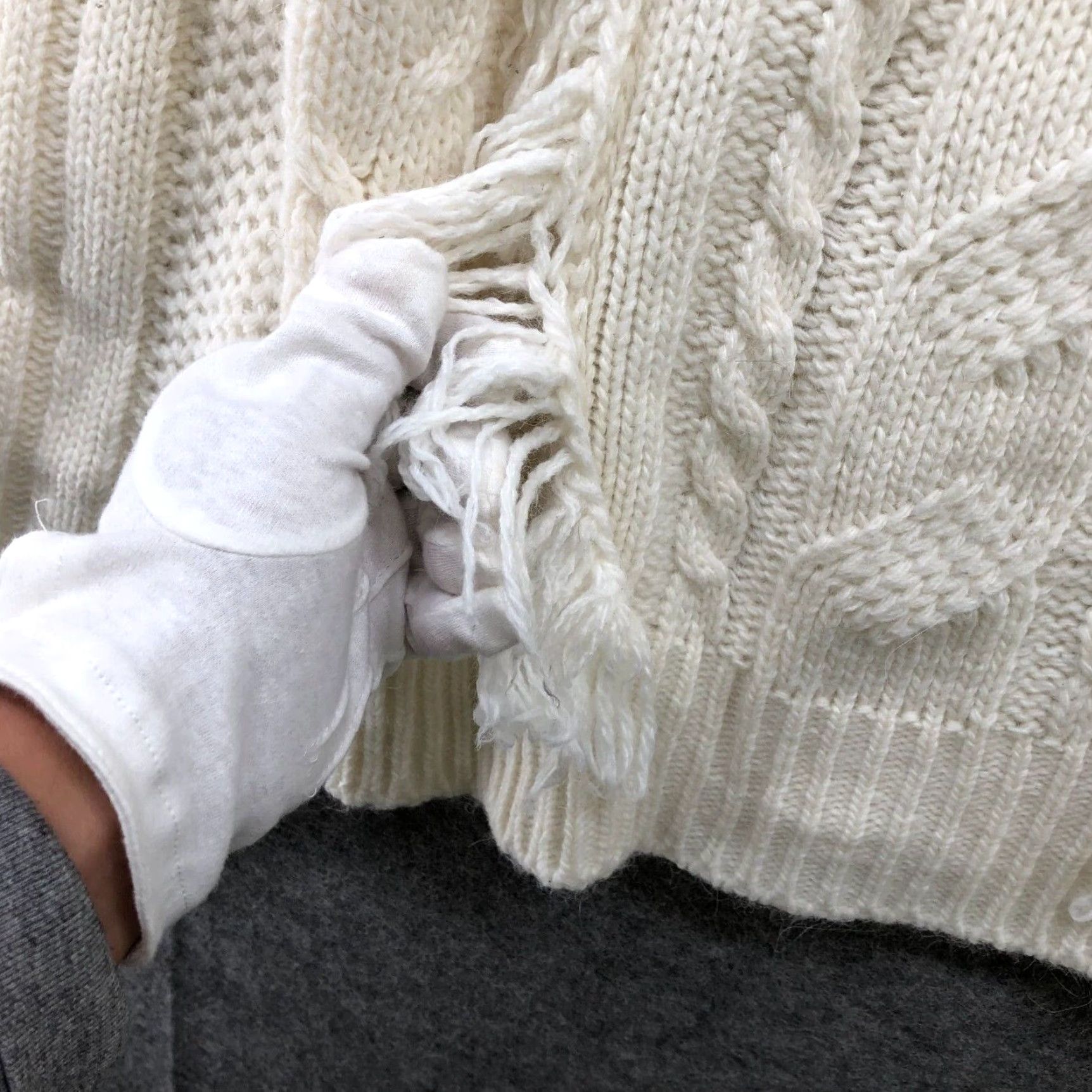 Vintage VINTAGE Elsa Manda Fringe Cable Knit Sweater Women’s M Wool Blend Ivory Size M / US 6-8 / IT 42-44 - 5 Thumbnail
