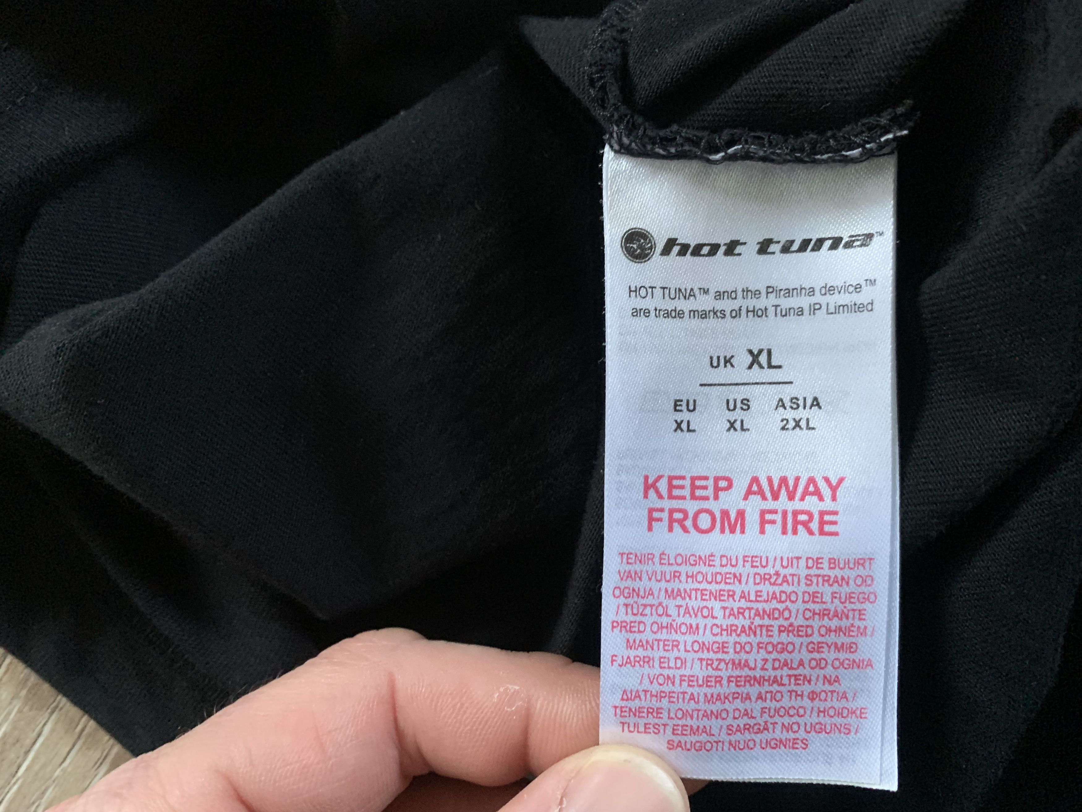 Hot Tuna Hot Tuna Mens Cotton Vest Sleeveless Round Neck Size US XL / EU 56 / 4 - 8 Thumbnail