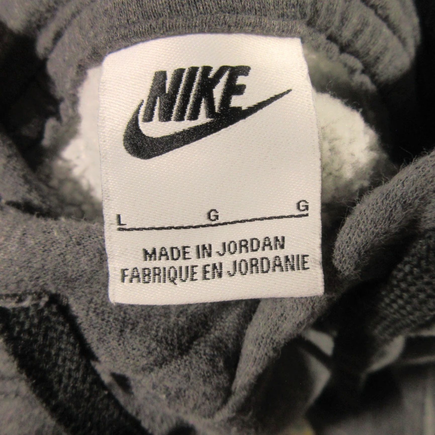 Nike Nike Hoodie Mens L Gray Embroidered Swoosh Logo Pullover Warm Fleece Casual Sports Shirt? Size US L / EU 52-54 / 3 - 3 Thumbnail