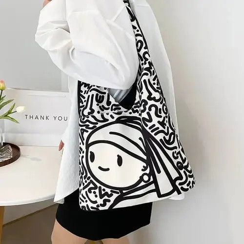 Japanese Brand Simple Shoulder Bags Size ONE SIZE - 1 Thumbnail