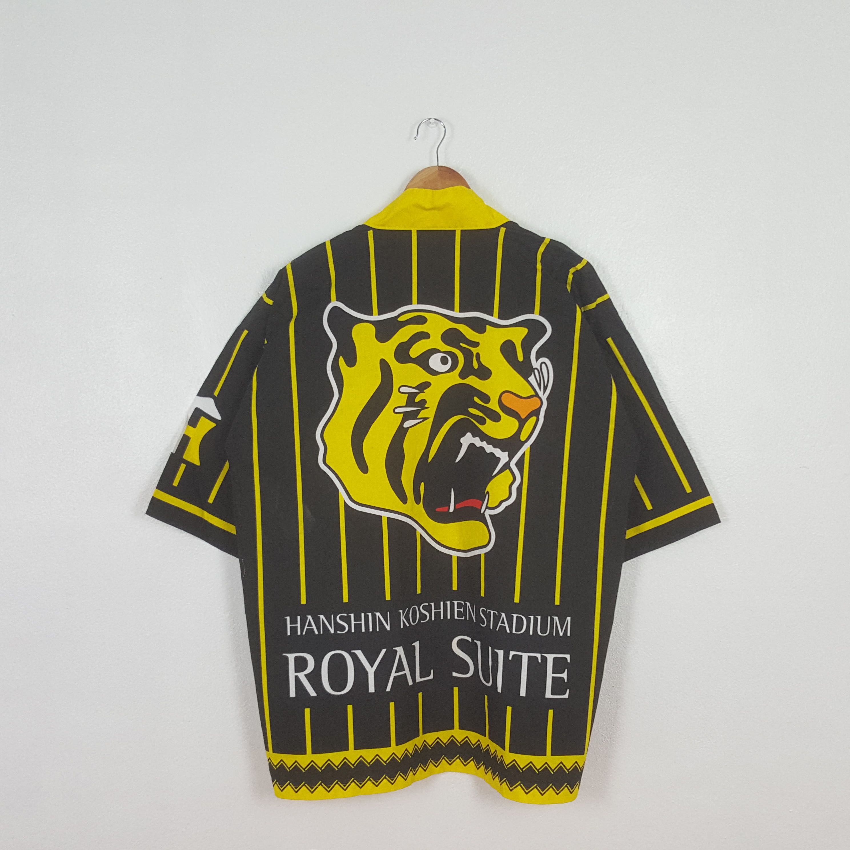 Japanese Brand Vintage Hanshin Tiger Baseball Kimono Jacket C304N16 Size US XL / EU 56 / 4 - 1 Thumbnail