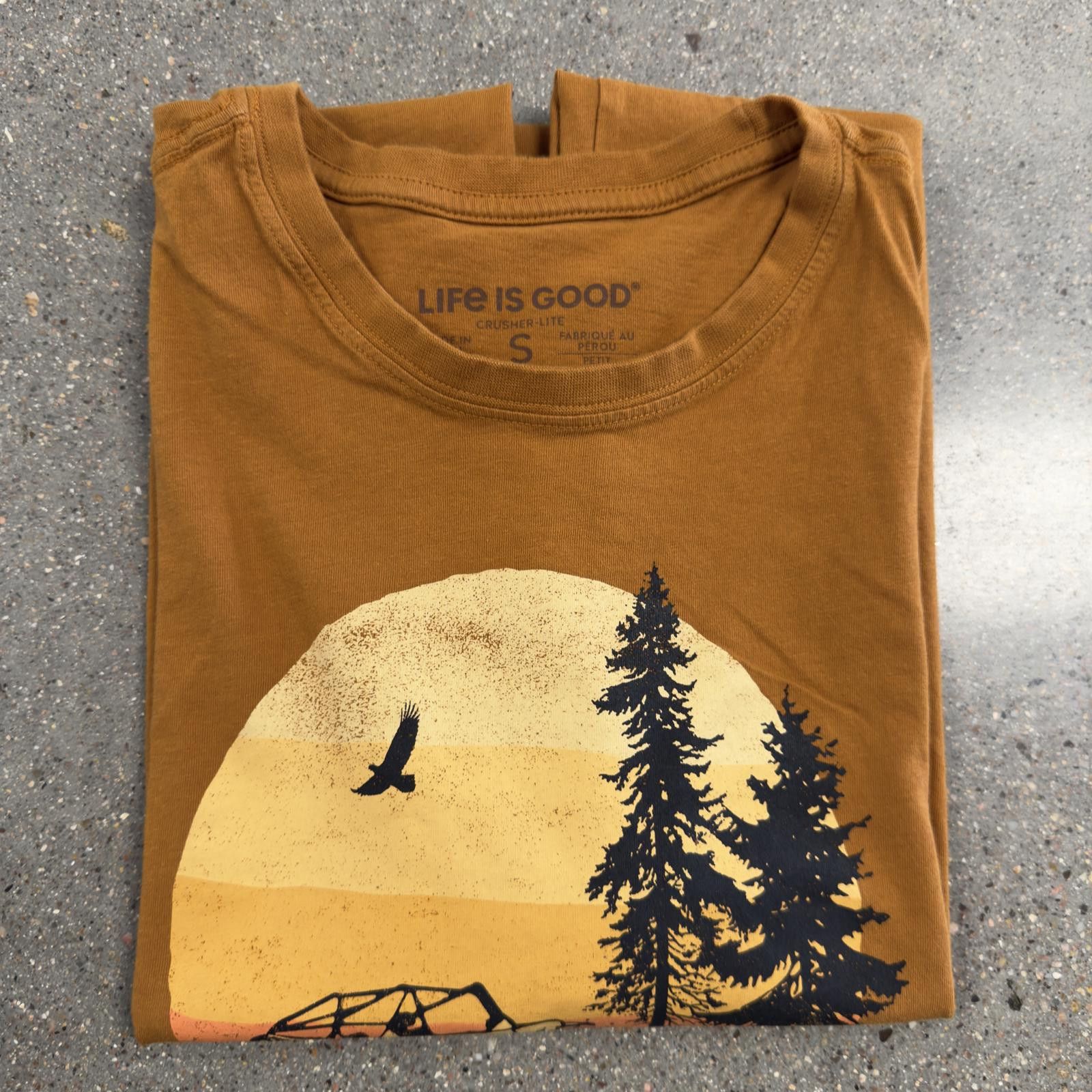 Life is Good NWOT Life is Good Go Places Adventure T-Shirt S Size US L / EU 52-54 / 3 - 8 Thumbnail