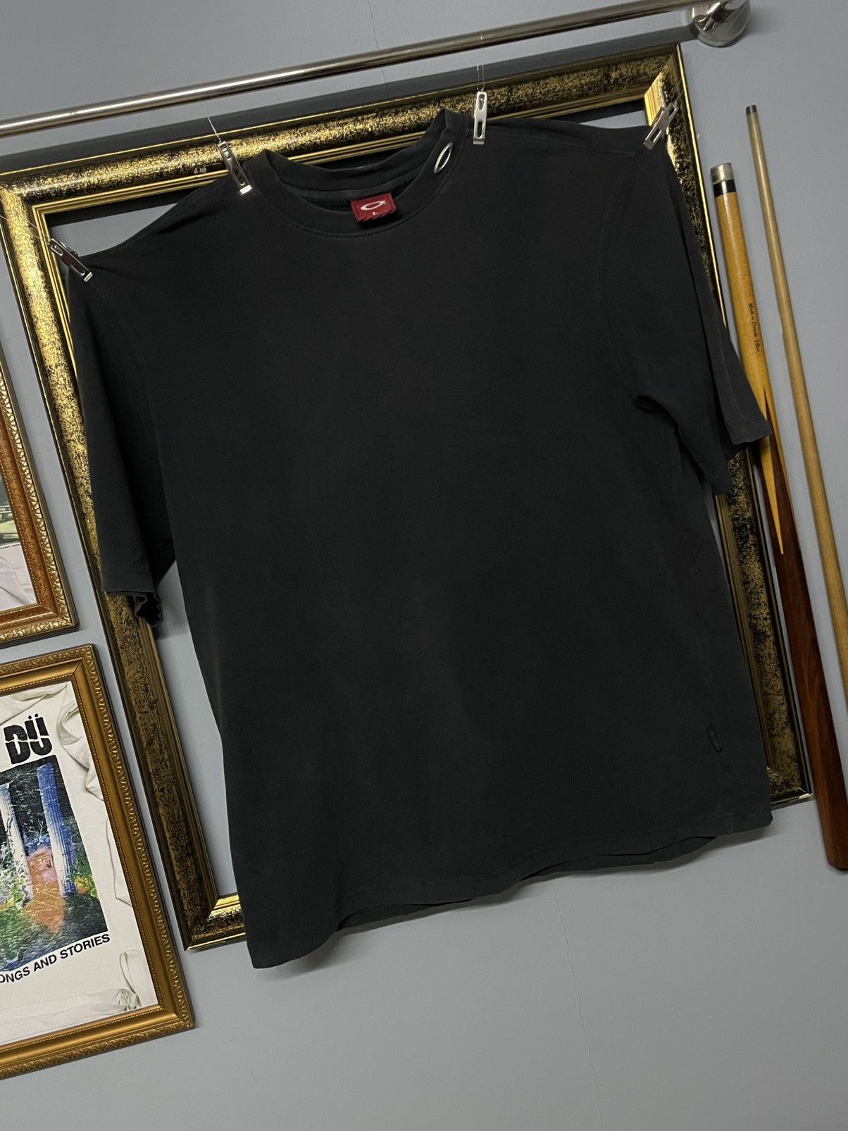 Oakley Vintage 1990s Sunfaded Designer Oakley Software Simple Tee Size US L / EU 52-54 / 3 - 2 Thumbnail