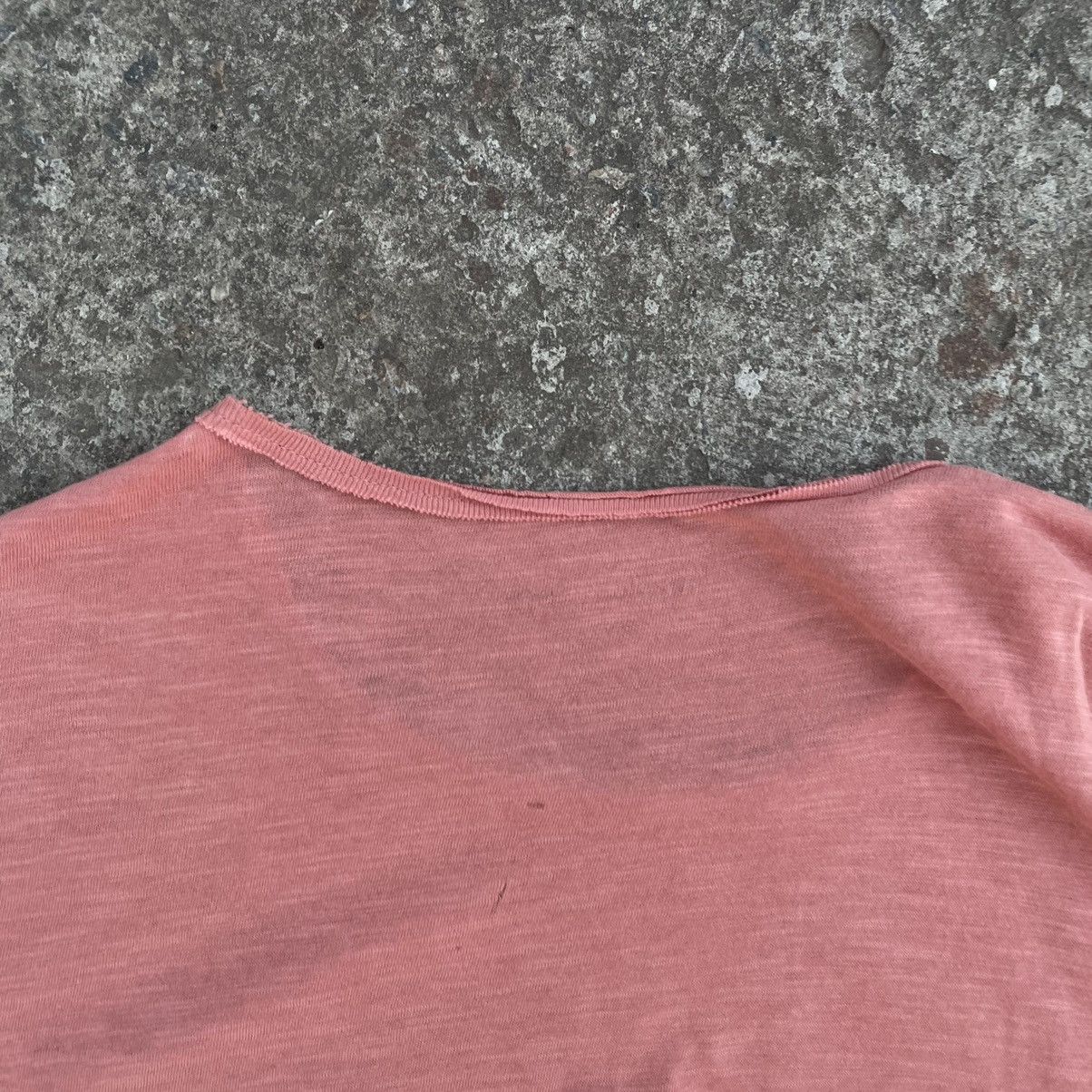 Allsaints Vintage Allsaints T-shirts Basic Fit Small Logo Y2K 90s USA Size US S / EU 44-46 / 1 - 7 Thumbnail
