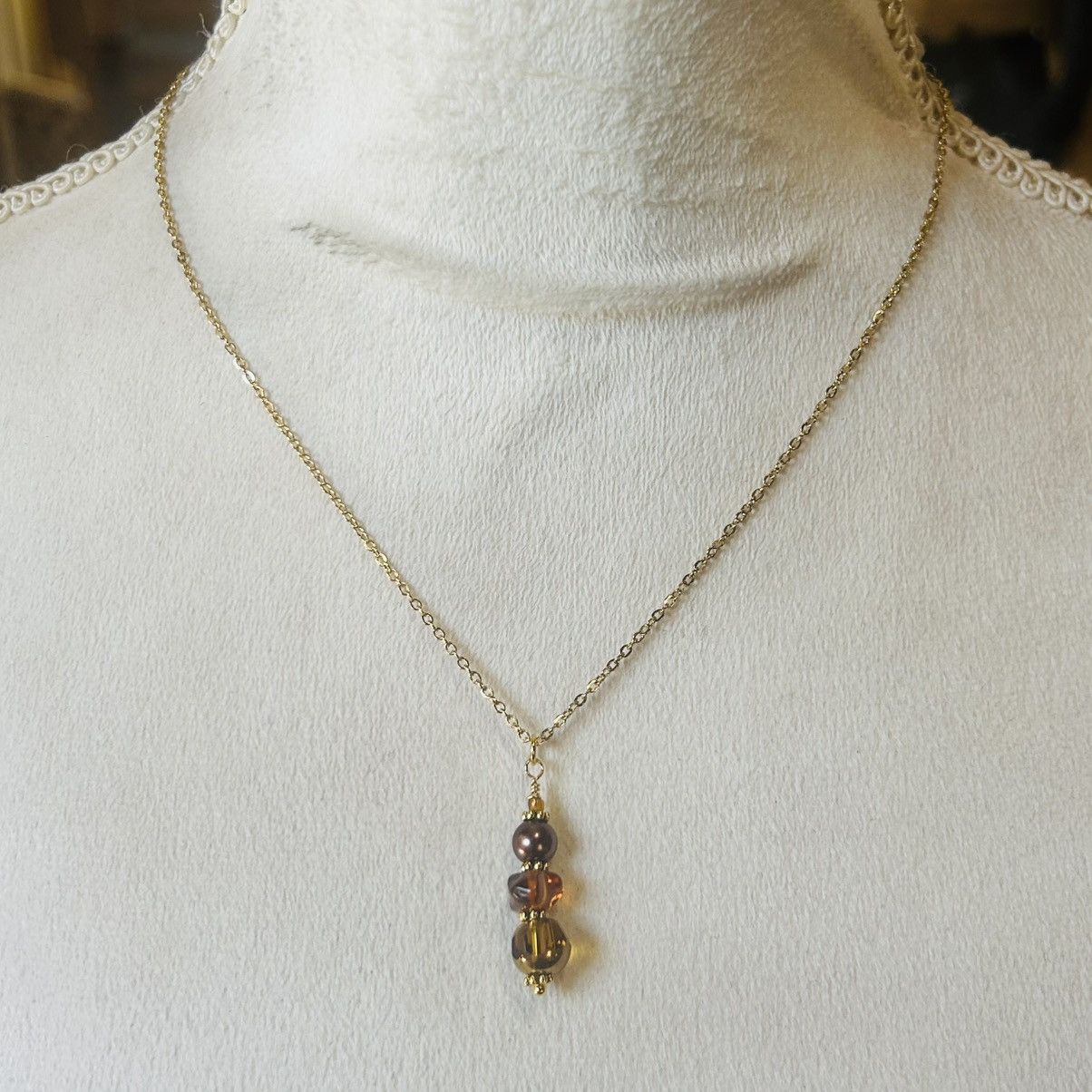 Handmade Handcrafted di-cut glass Czech glass pearl amber chip set Size ONE SIZE - 5 Thumbnail