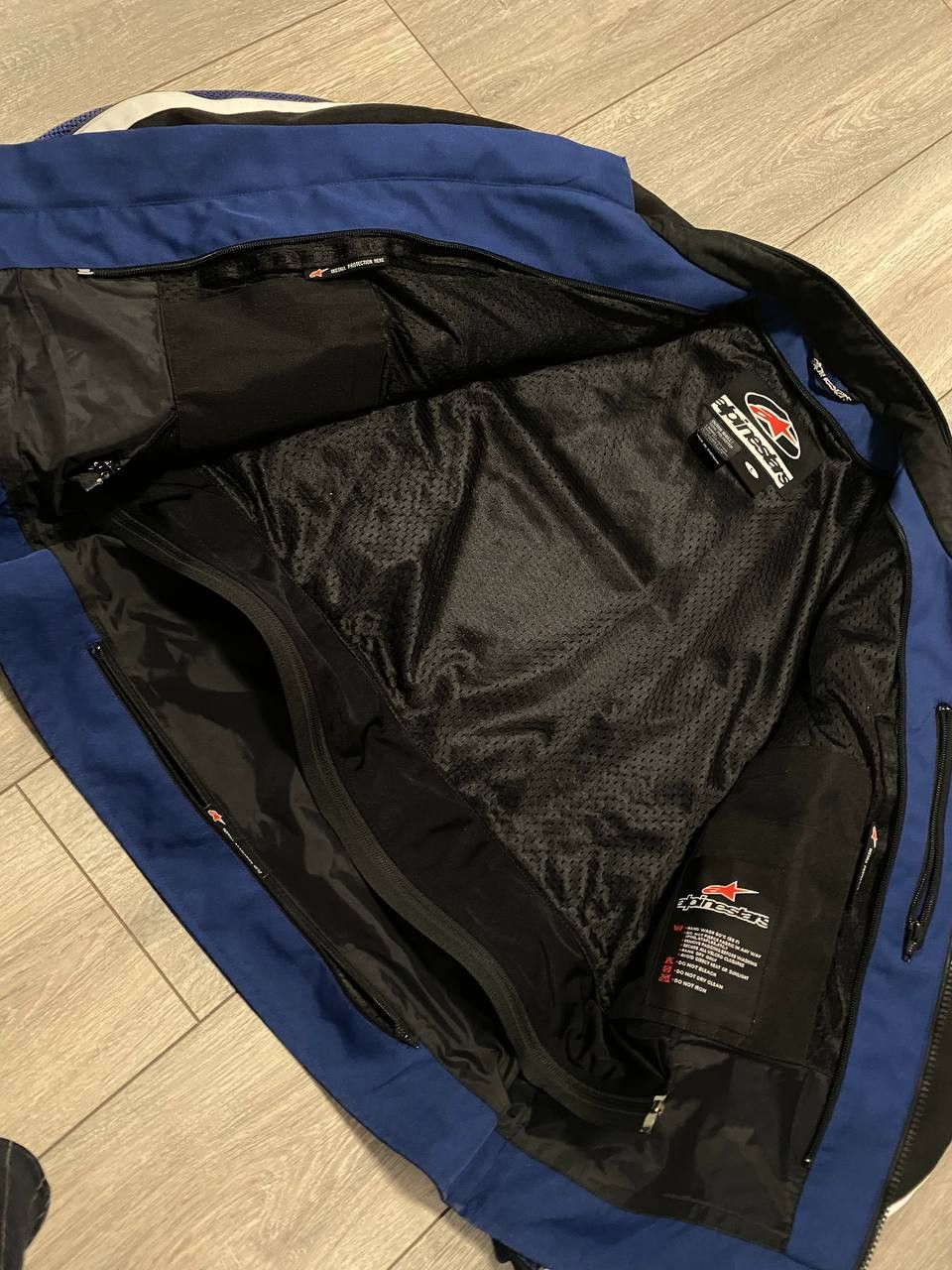 Alpinestars Costume Alpinestars Breeze Air Polyester Motorbike Jacket Size US L / EU 52-54 / 3 - 11 Thumbnail