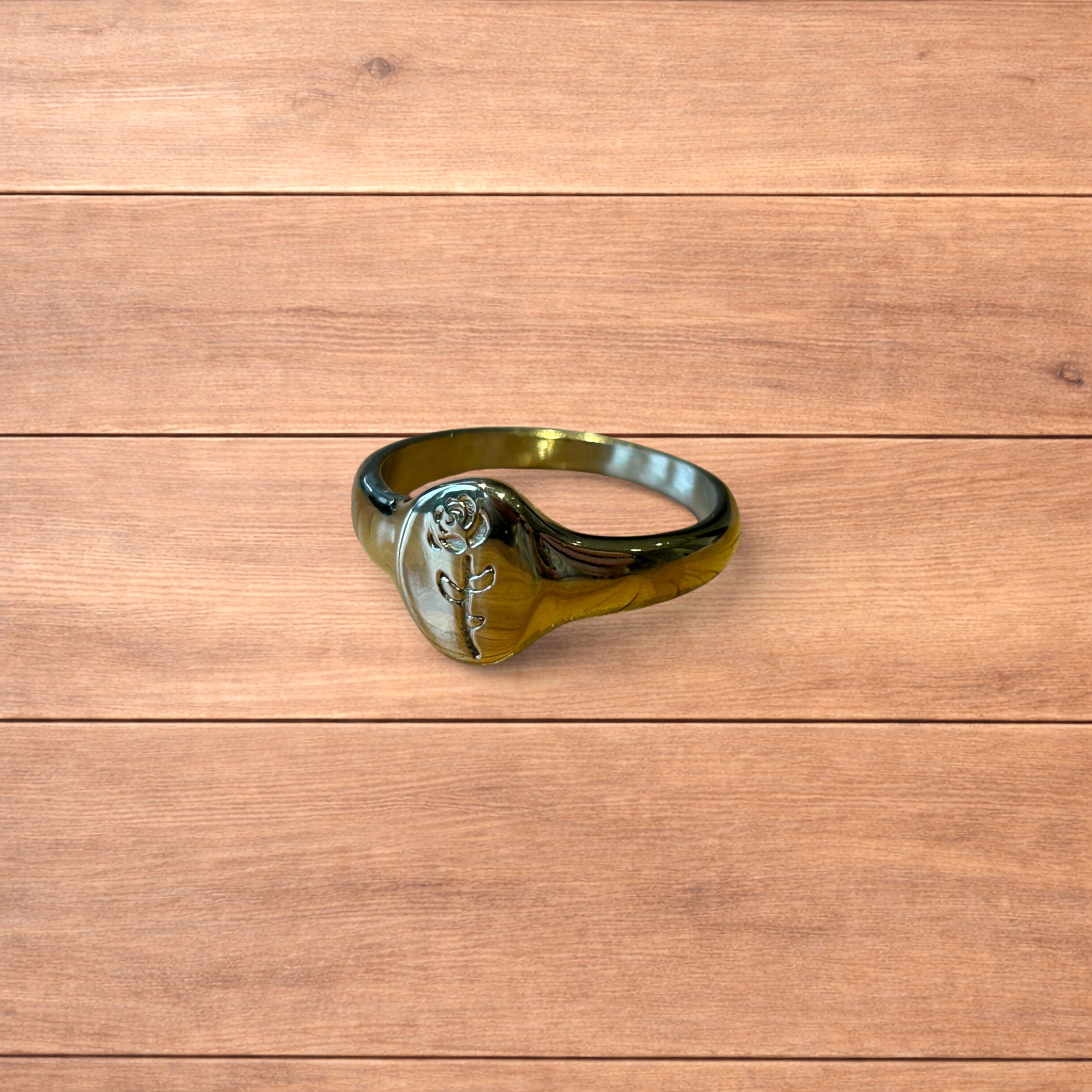 Japanese Brand Vintage style signet ring with rose detail in gold. Size ONE SIZE - 2 Thumbnail