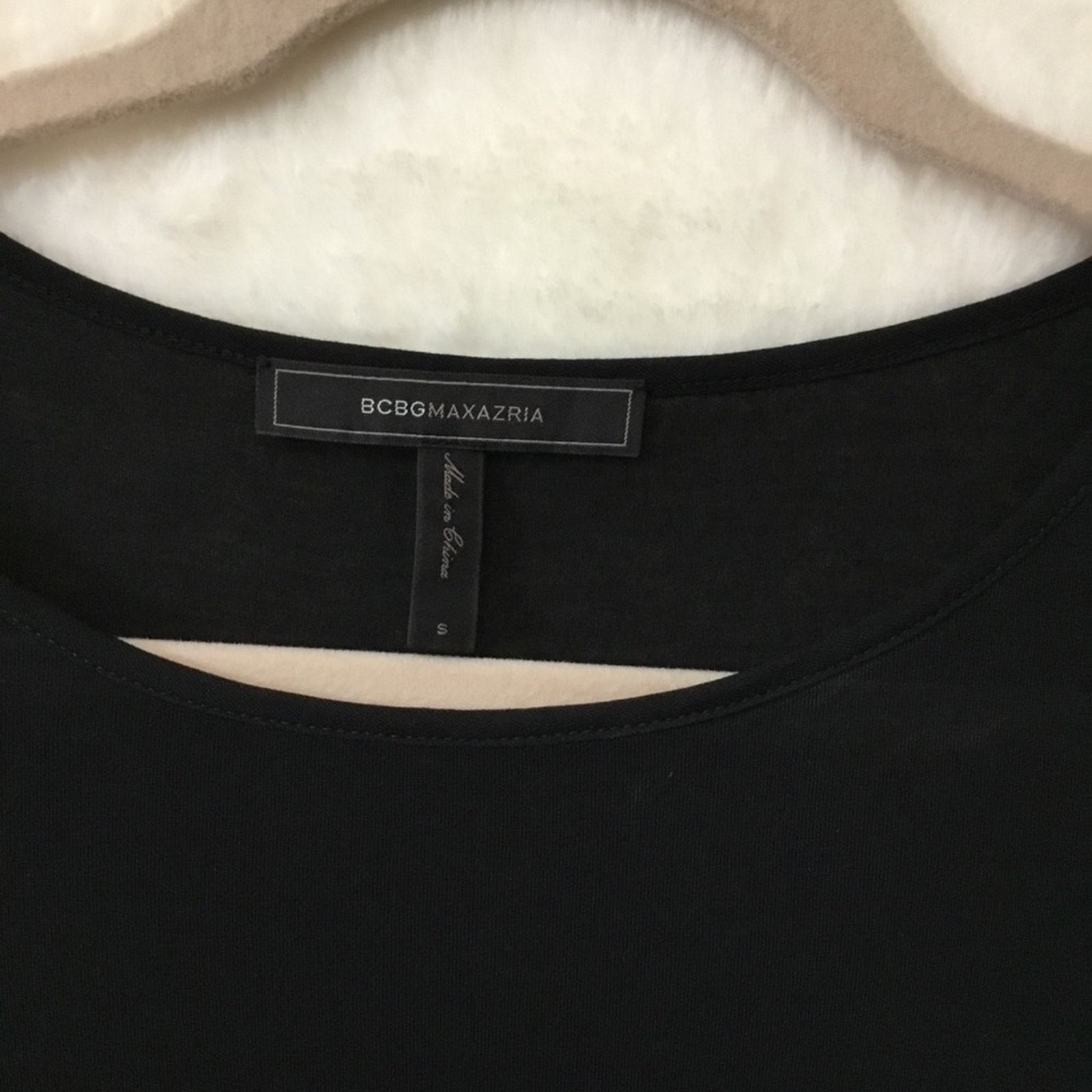 Bcbgmaxazria BCBGMaxaZria Black High & Low Long Sleeve Top Size S / US 4 / IT 40 - 3 Thumbnail