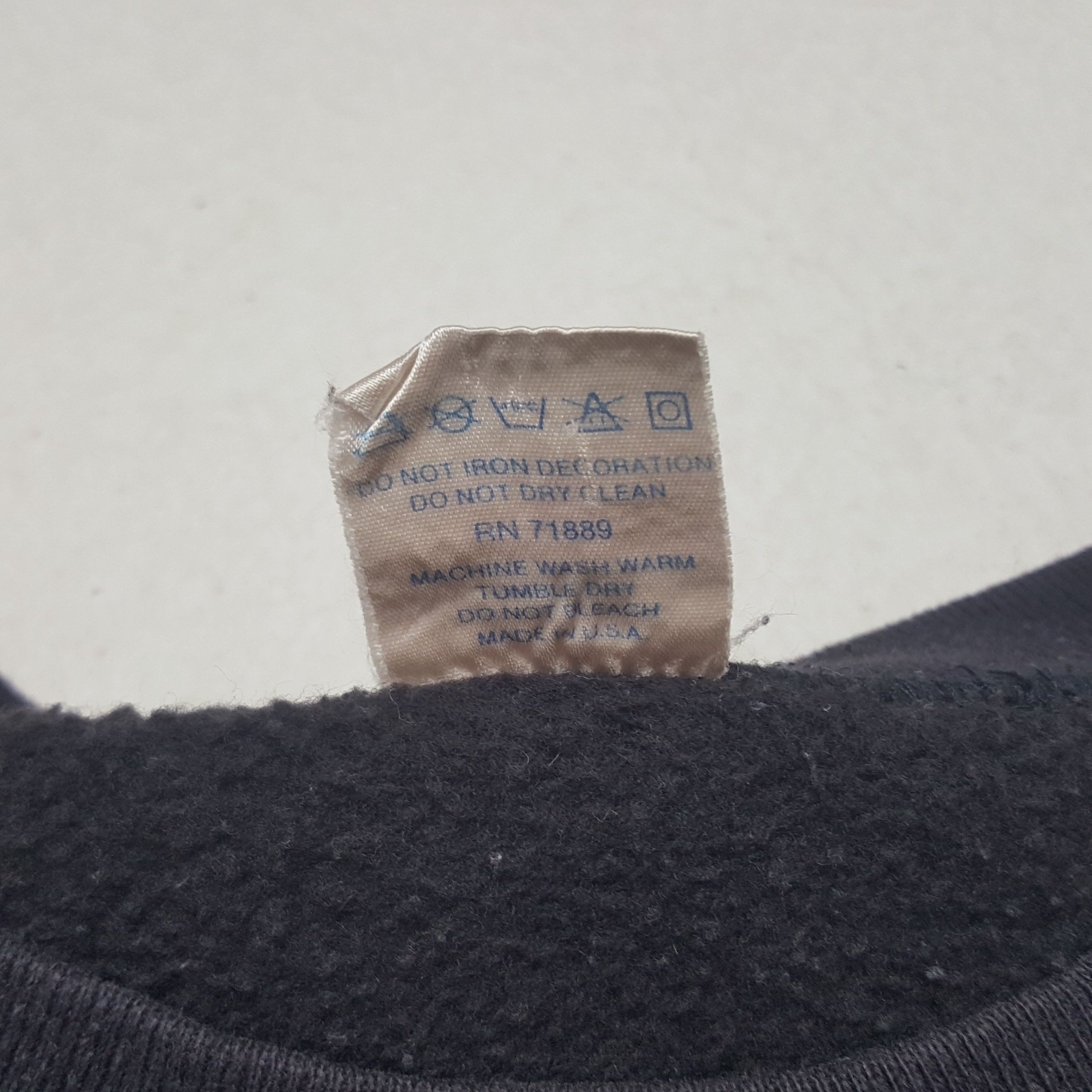 Body Glove × Vintage Vintage Body Glove International Surf Sweatshirt Size US M / EU 48-50 / 2 - 6 Thumbnail