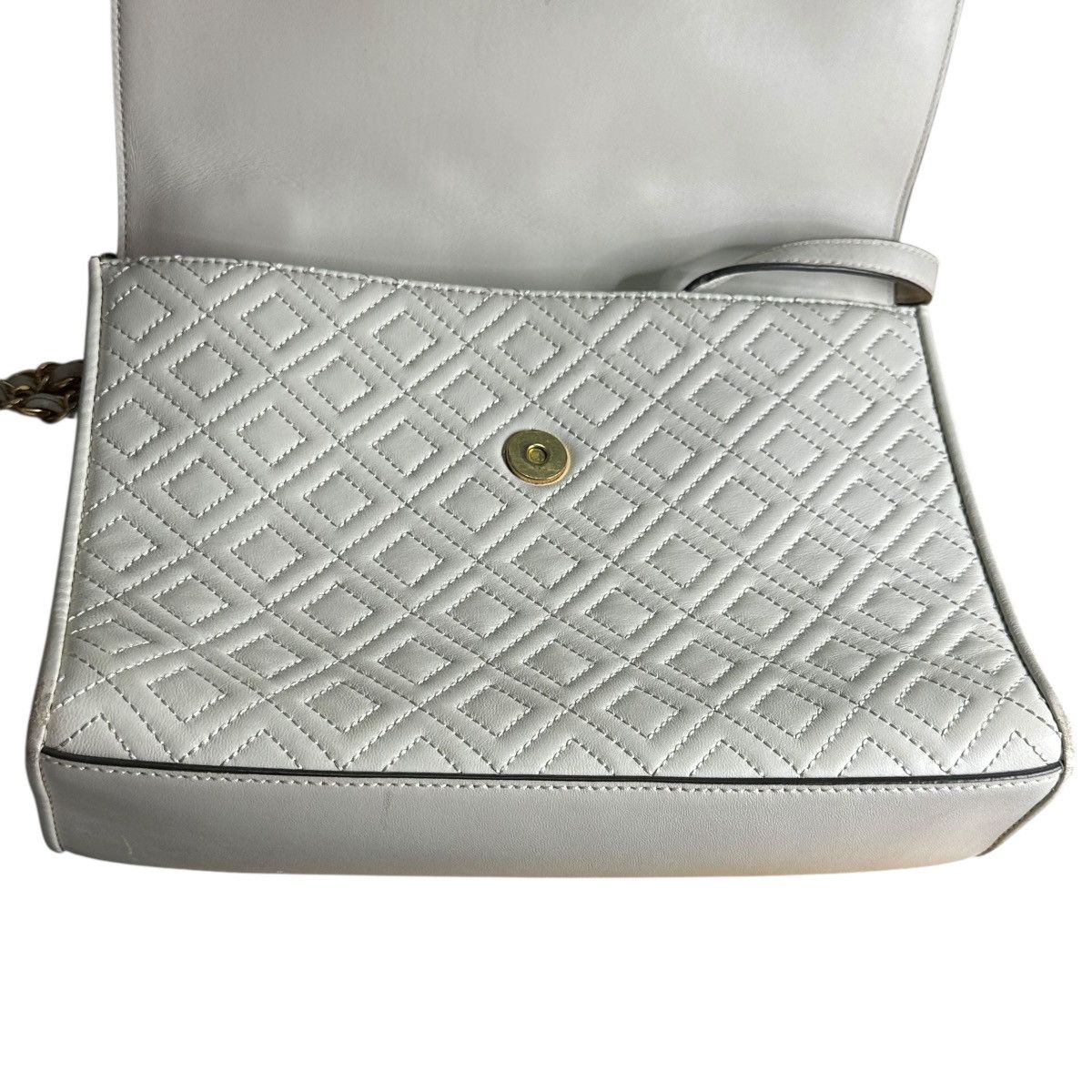 Tory Burch Tory Burch Fleming Cream Quilted Gold Chain Shoulder Bag Size ONE SIZE - 10 Thumbnail