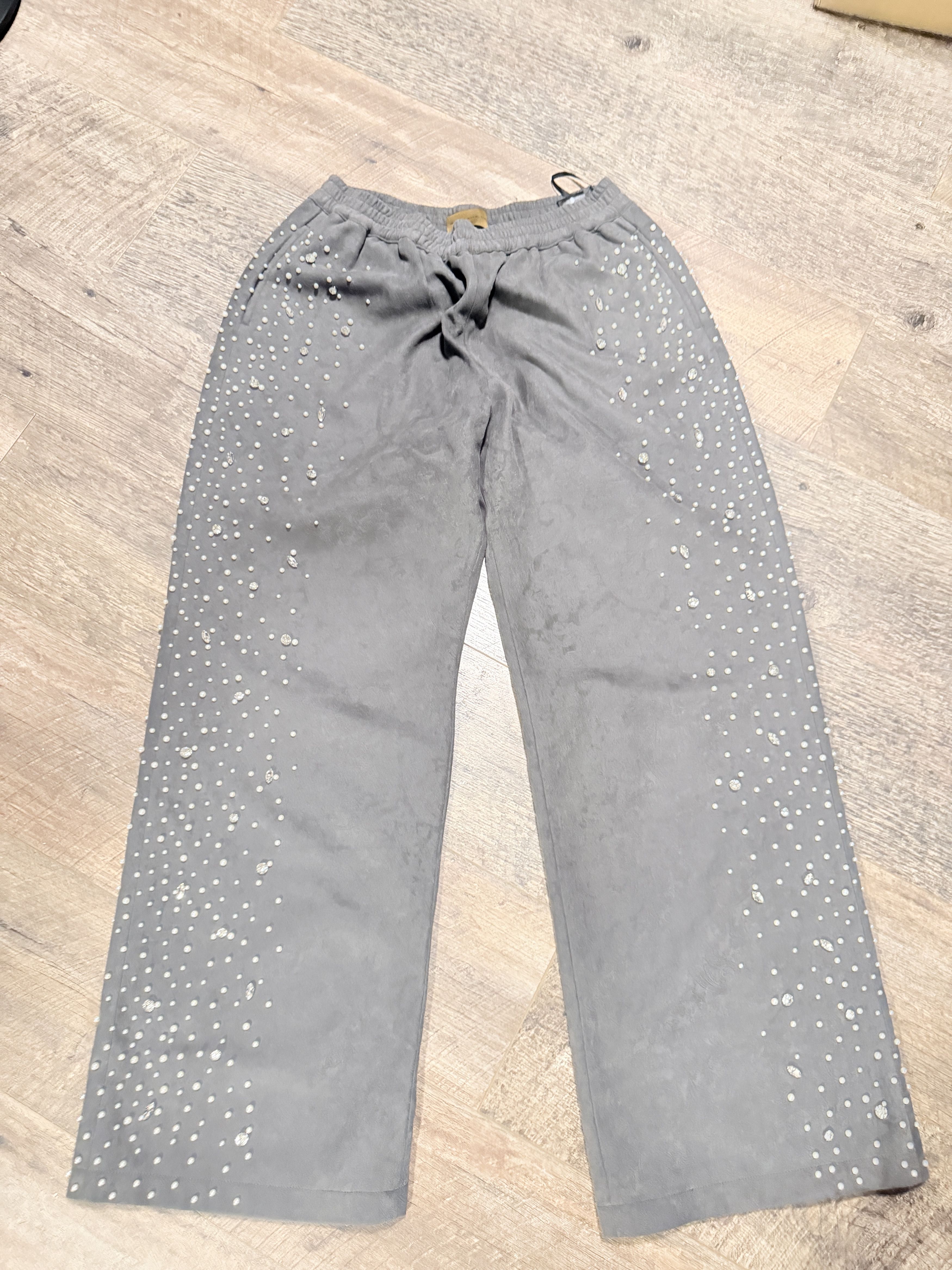 Birth of Royal Child BORC CASHEW BLOSSOM PEARL SWEATPANTS Size US 36 / EU 52 - 1 Thumbnail