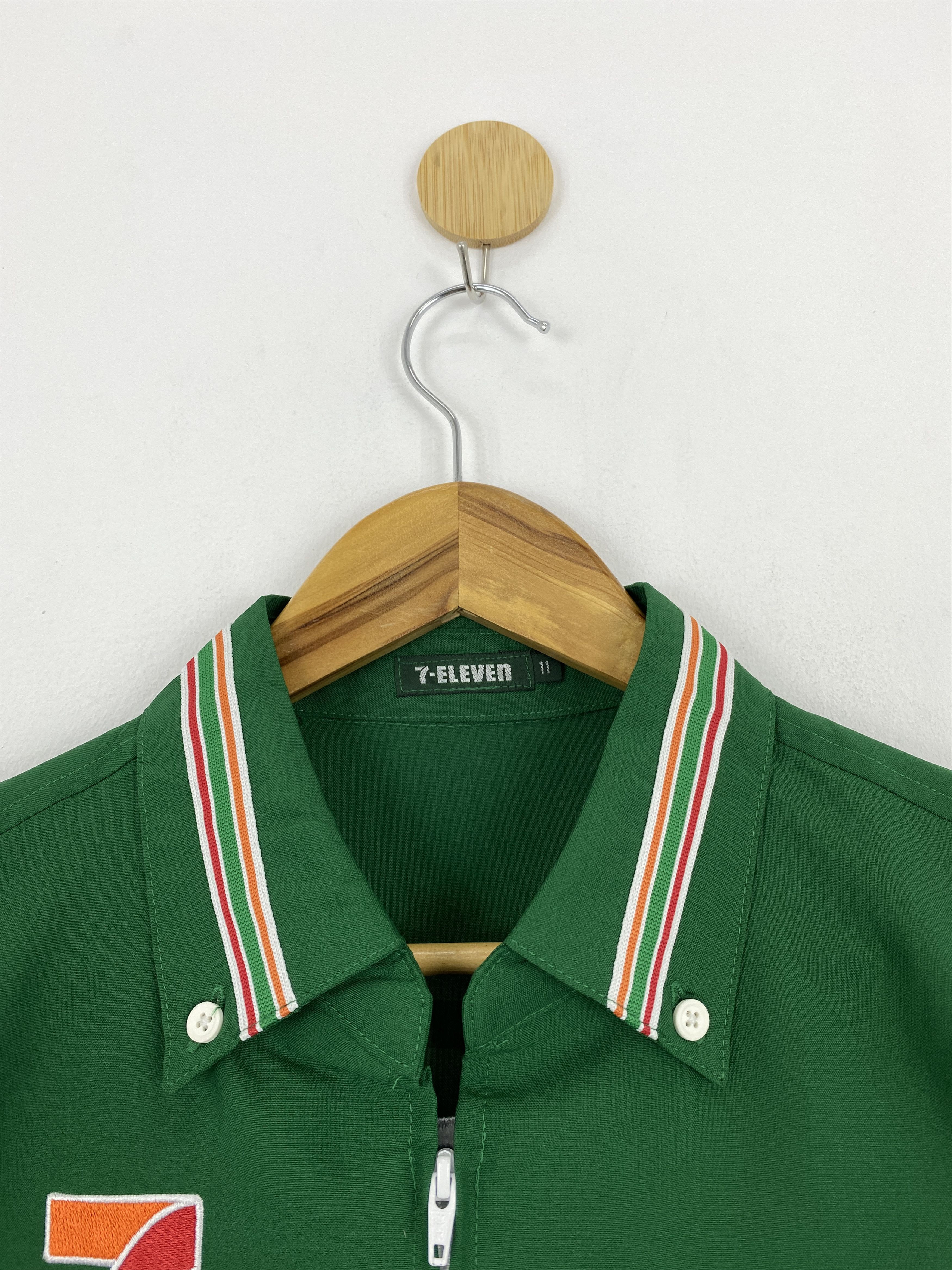 Japanese Brand × Vintage Vintage 7Eleven Short Sleeve Zipper Workwear Jacket J1756 Size US L / EU 52-54 / 3 - 8 Thumbnail