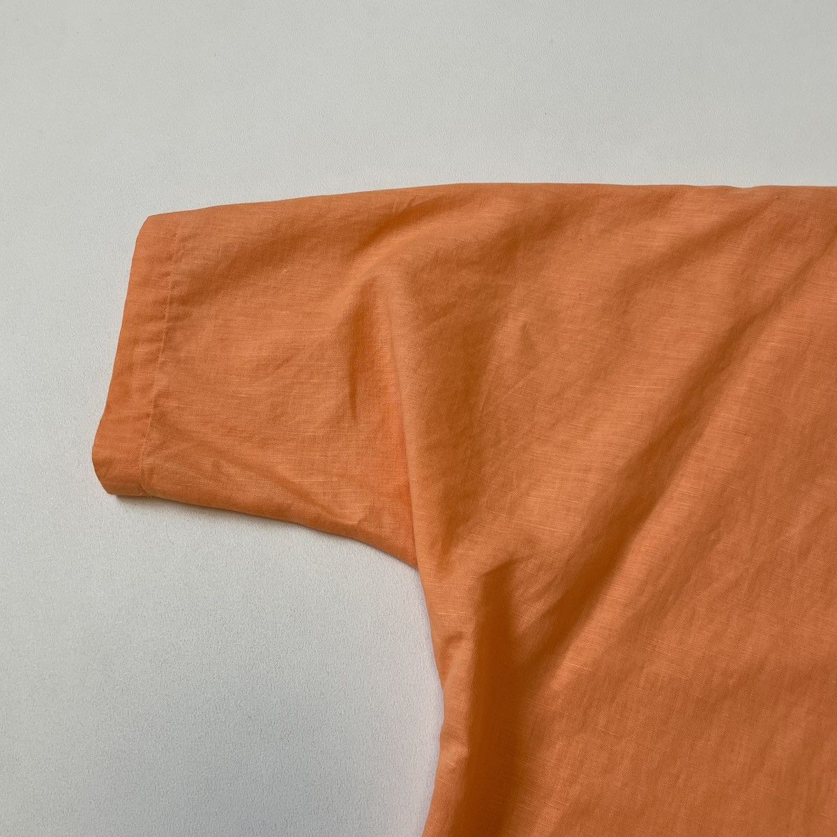 Pleats Please Issey Miyake Coral Orange Curved Sleeve Shirt Size US M / EU 48-50 / 2 - 15 Thumbnail