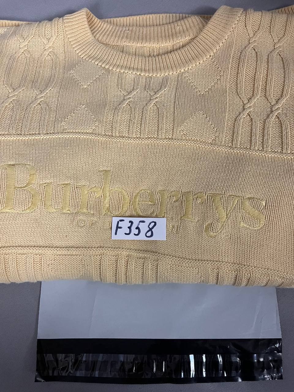 Burberry Burberry Vintage Sweater Yellow Rare Size US XL / EU 56 / 4 - 10 Thumbnail
