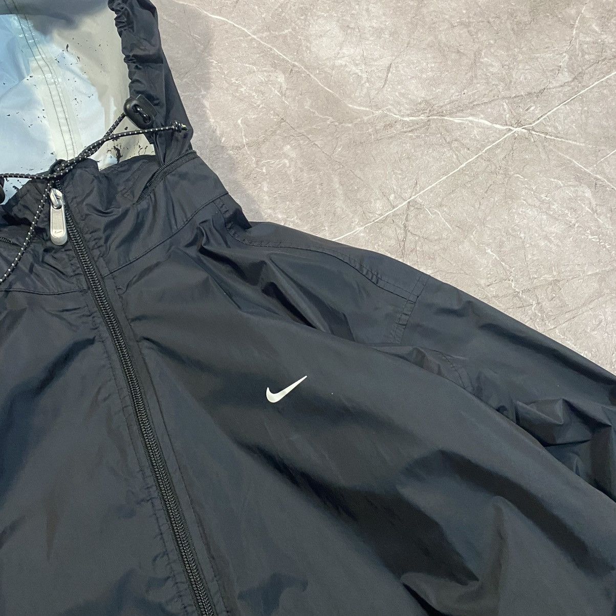 Vintage VINTAGE NIKE NYLON JACKET CENTER LOGO SWOOSH 00s Size US M / EU 48-50 / 2 - 9 Thumbnail