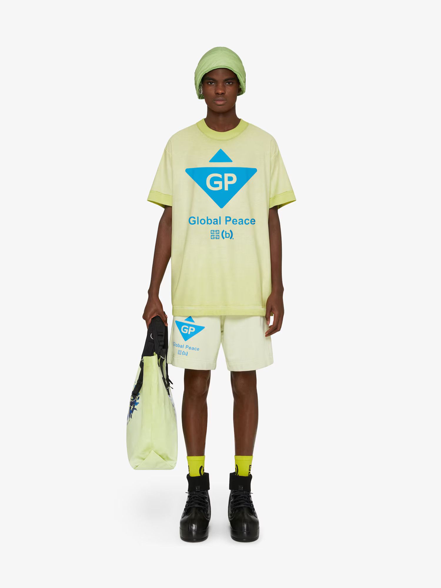 Givenchy Global Peace Logo T-Shirt Size US XXL / EU 58 / 5 - 3 Thumbnail