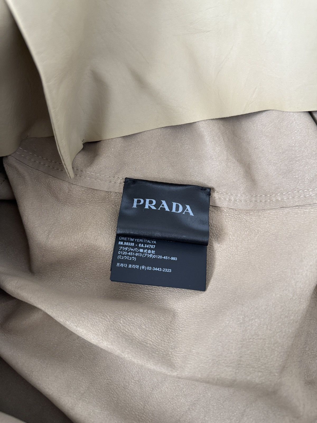 Prada Prada Leather Shirt Beige/Tan Size US L / EU 52-54 / 3 - 4 Thumbnail