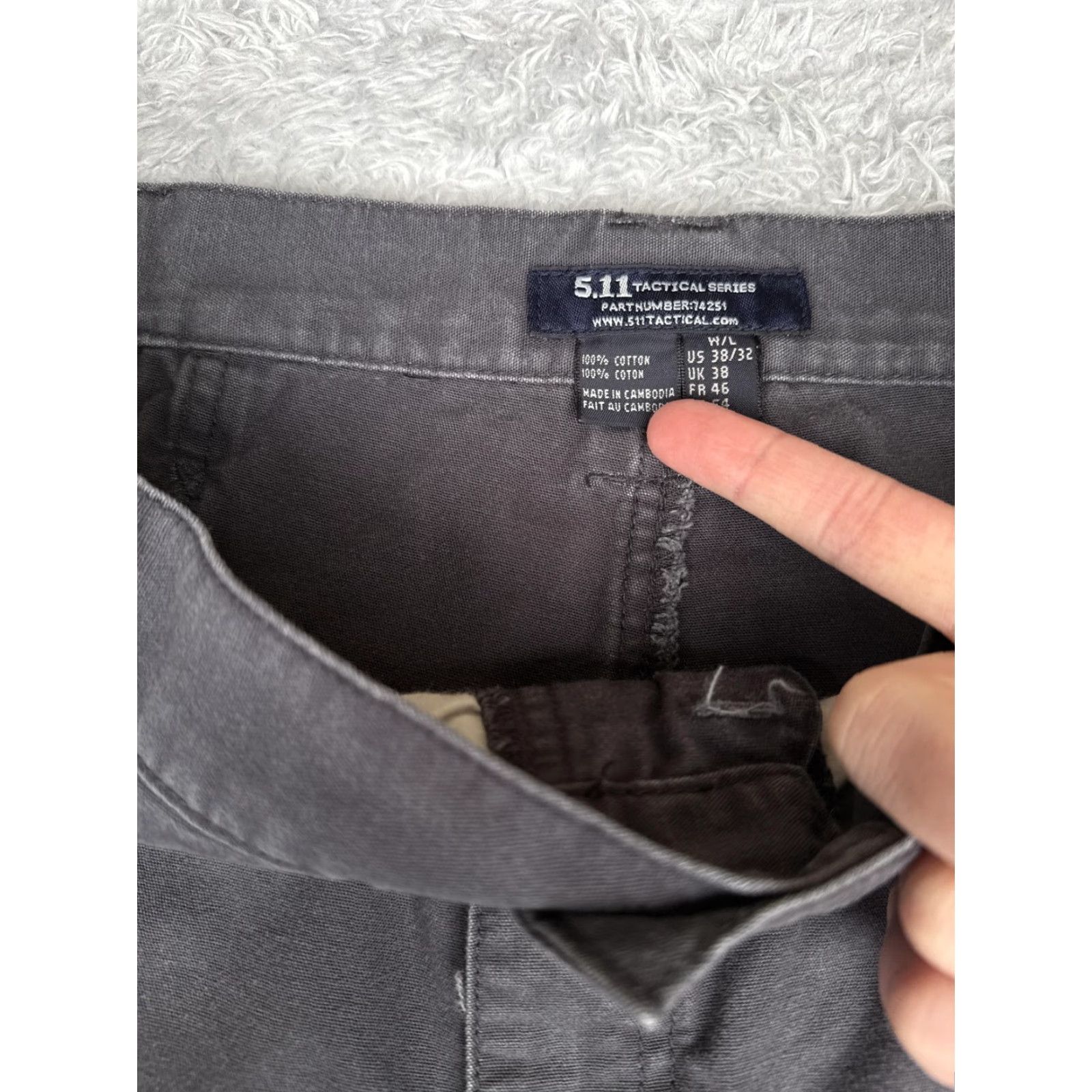 Vintage 5.11 Tactical Pants Mens 38x32 Gray Cotton Cargo Workwear 74251 LEO Size US 38 / EU 54 - 6 Thumbnail
