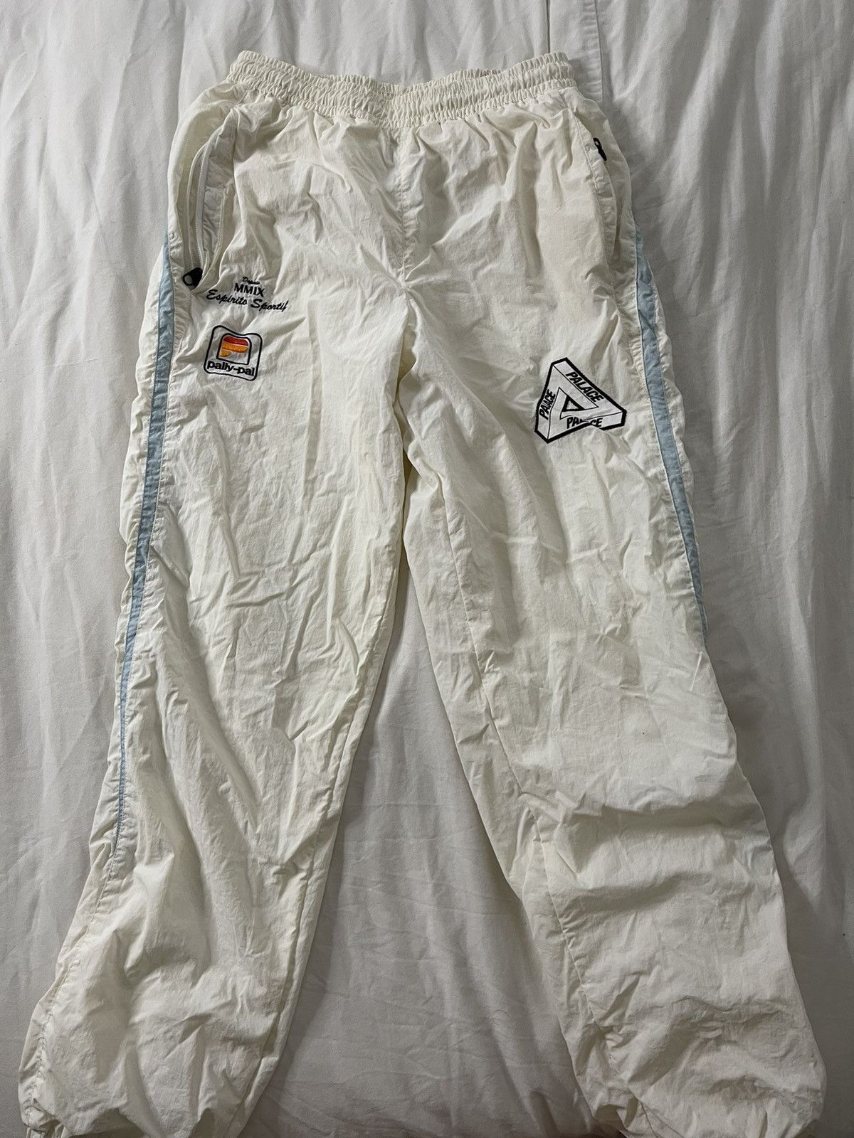 スケートボード Palace baggies sweat pants Palace Palace Baggy Shell Jogger Size Medium | Grailed