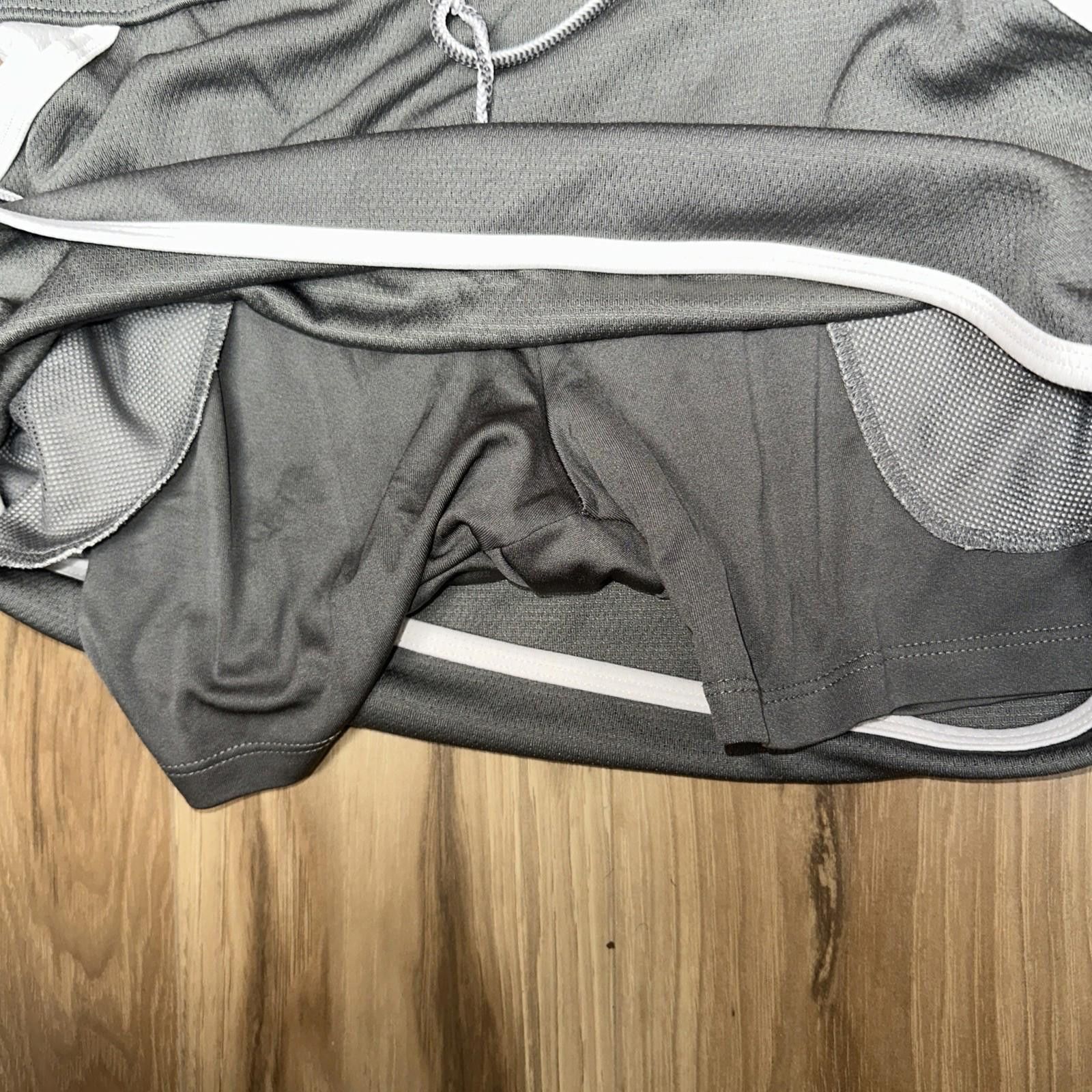 Izod Izod Golf Gray White Drawstring Elastic Skort Size Small Size ONE SIZE - 6 Thumbnail