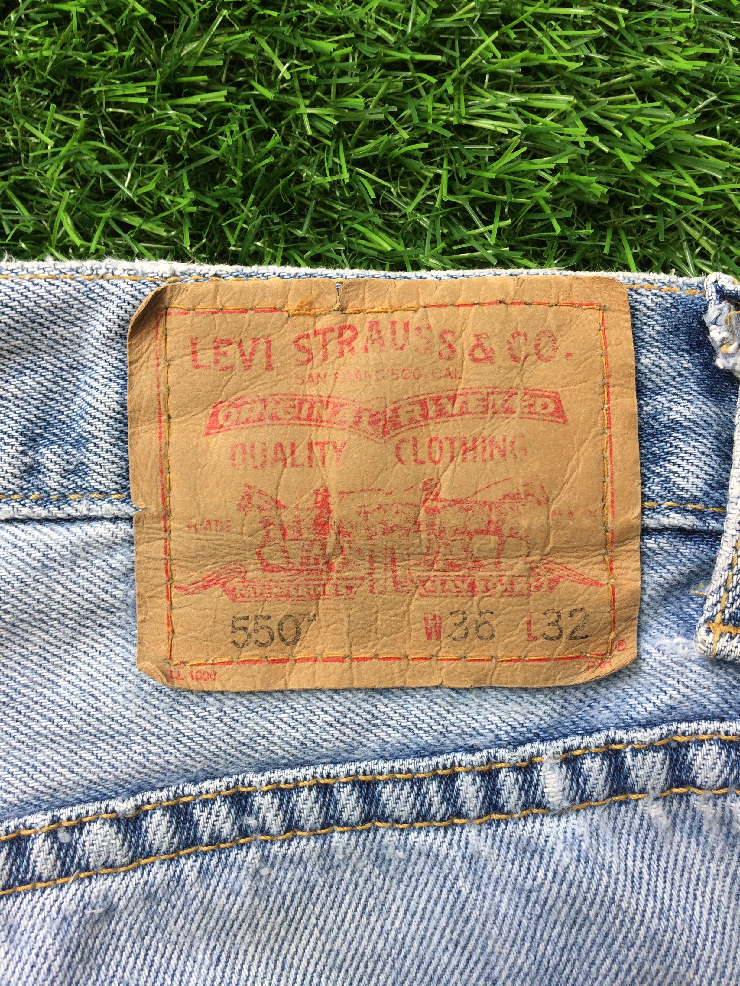 Levi's × Vintage Distressed Levis 550 Dirty Jeans D-749 Size US 34 / EU 50 - 11 Thumbnail