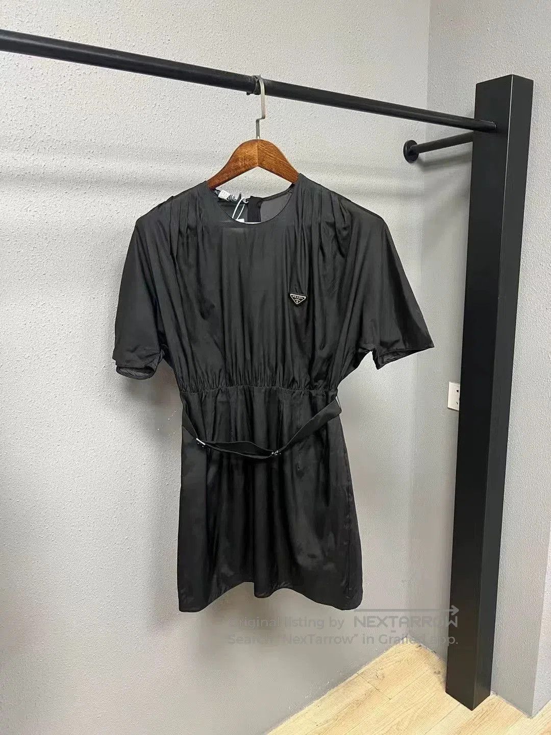 Prada Prada Triangle Logo Belted Dress. Size S / US 4 / IT 40 - 1 Thumbnail