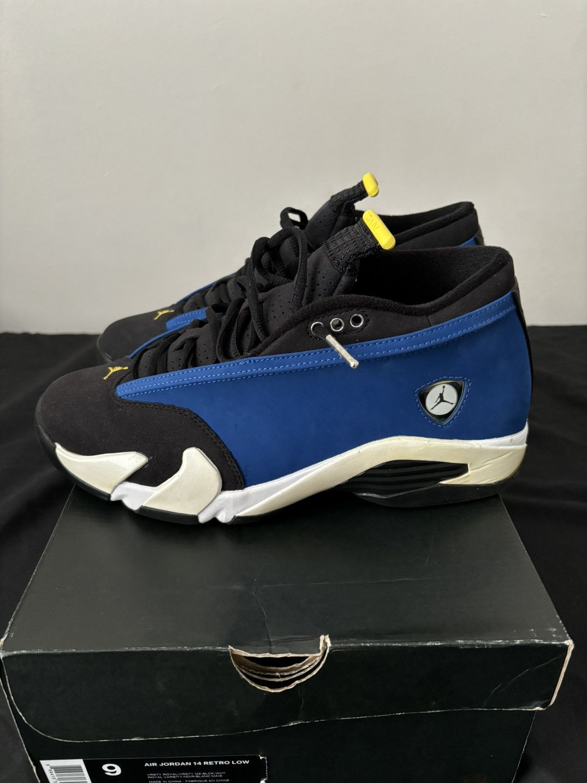 Jordan Brand Jordan 14 Laney Low 2015 Size US 9 / EU 42 - 2 Thumbnail