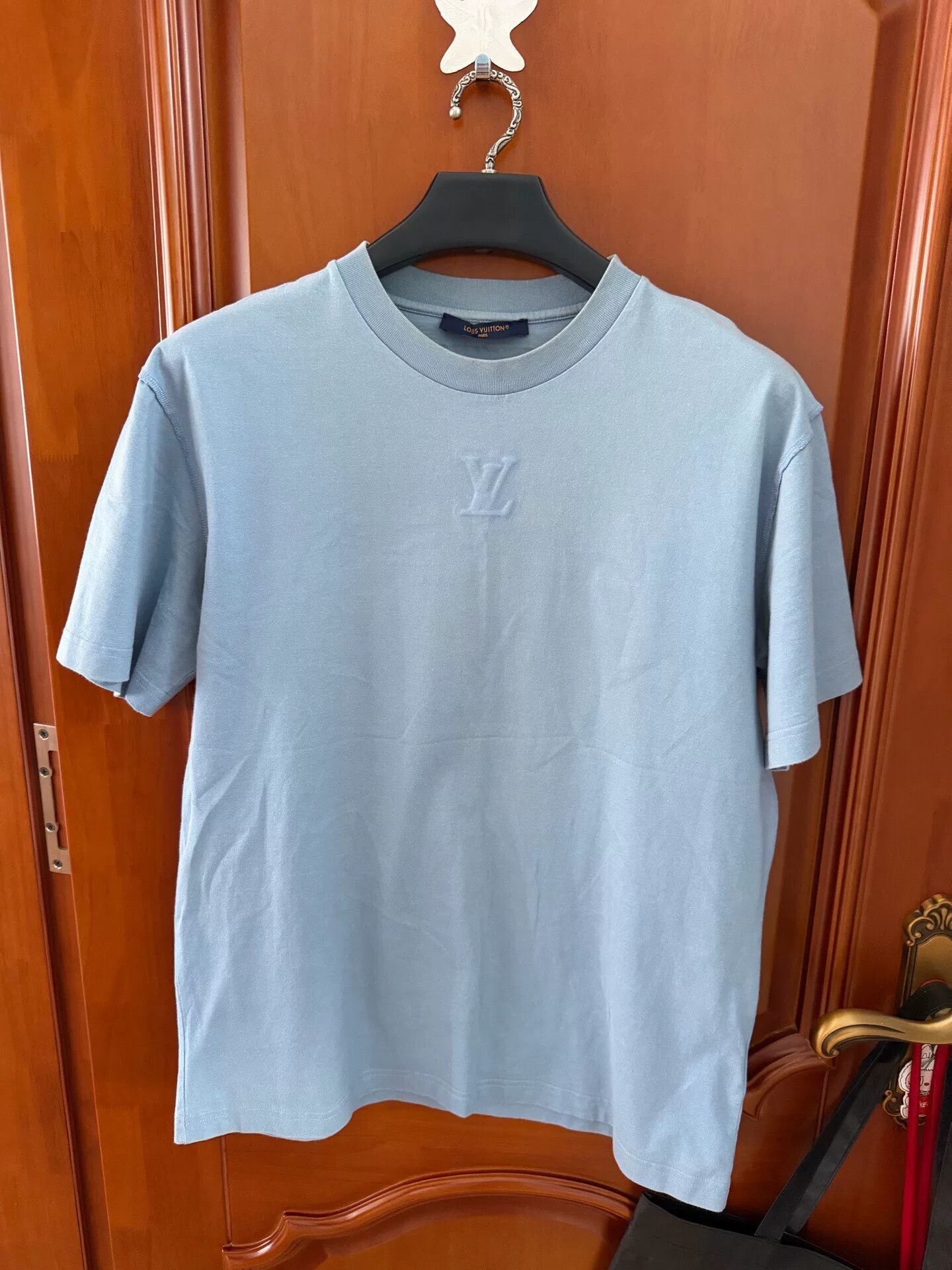 Louis Vuitton louis vuitton blue logo short sleeve shirt Size US L / EU 52-54 / 3 - 1 Thumbnail