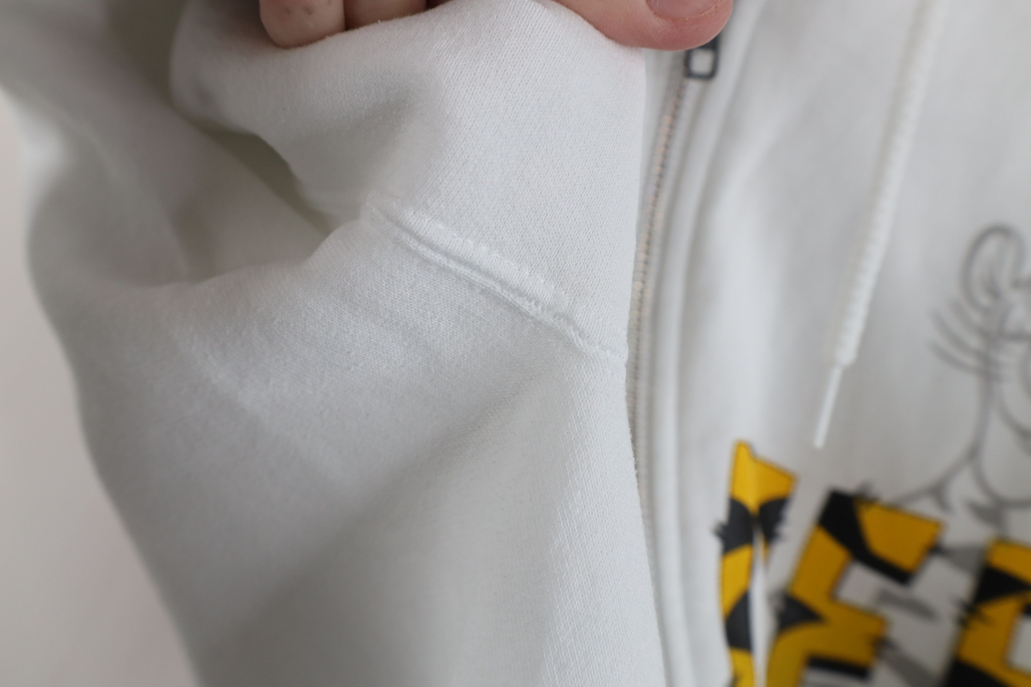 Disney Vintage Disney Winnie the Pooh Tigger Full Zip Hoodie White Size US S / EU 44-46 / 1 - 10 Thumbnail
