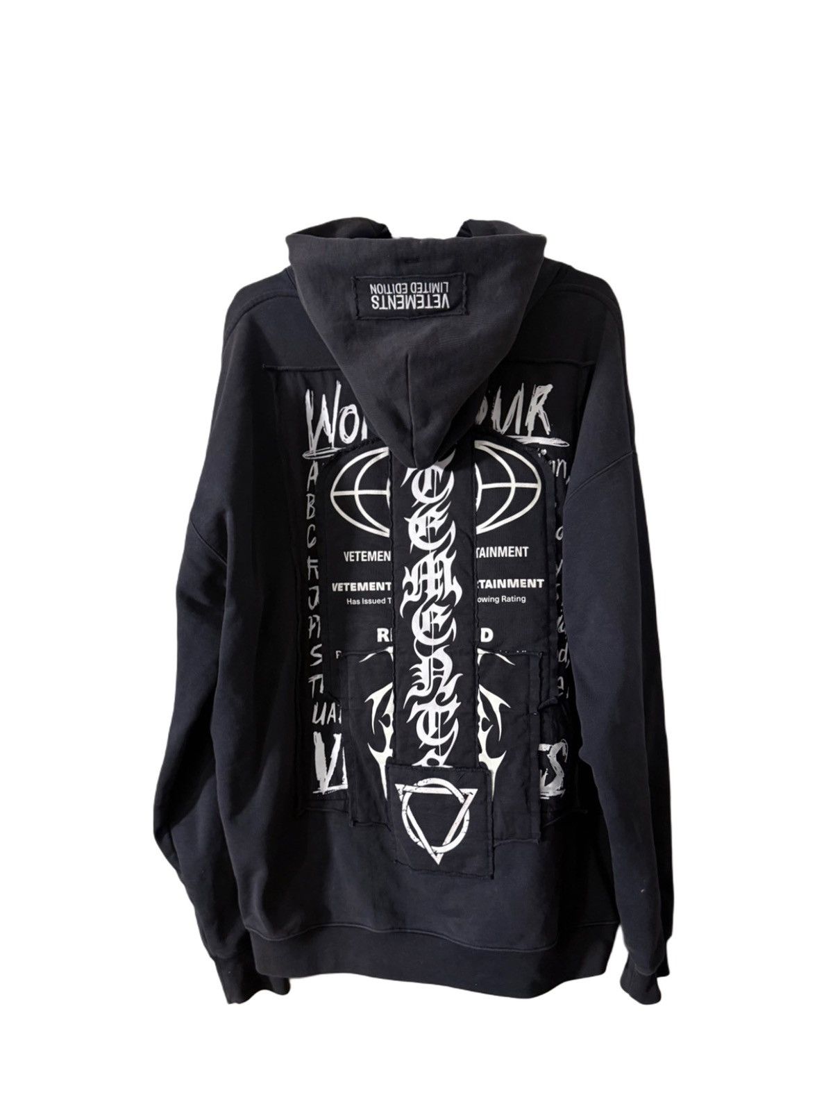 Vetements VETEMENTS Hardcore Patch Hoodie Size US L / EU 52-54 / 3 - 2 Thumbnail