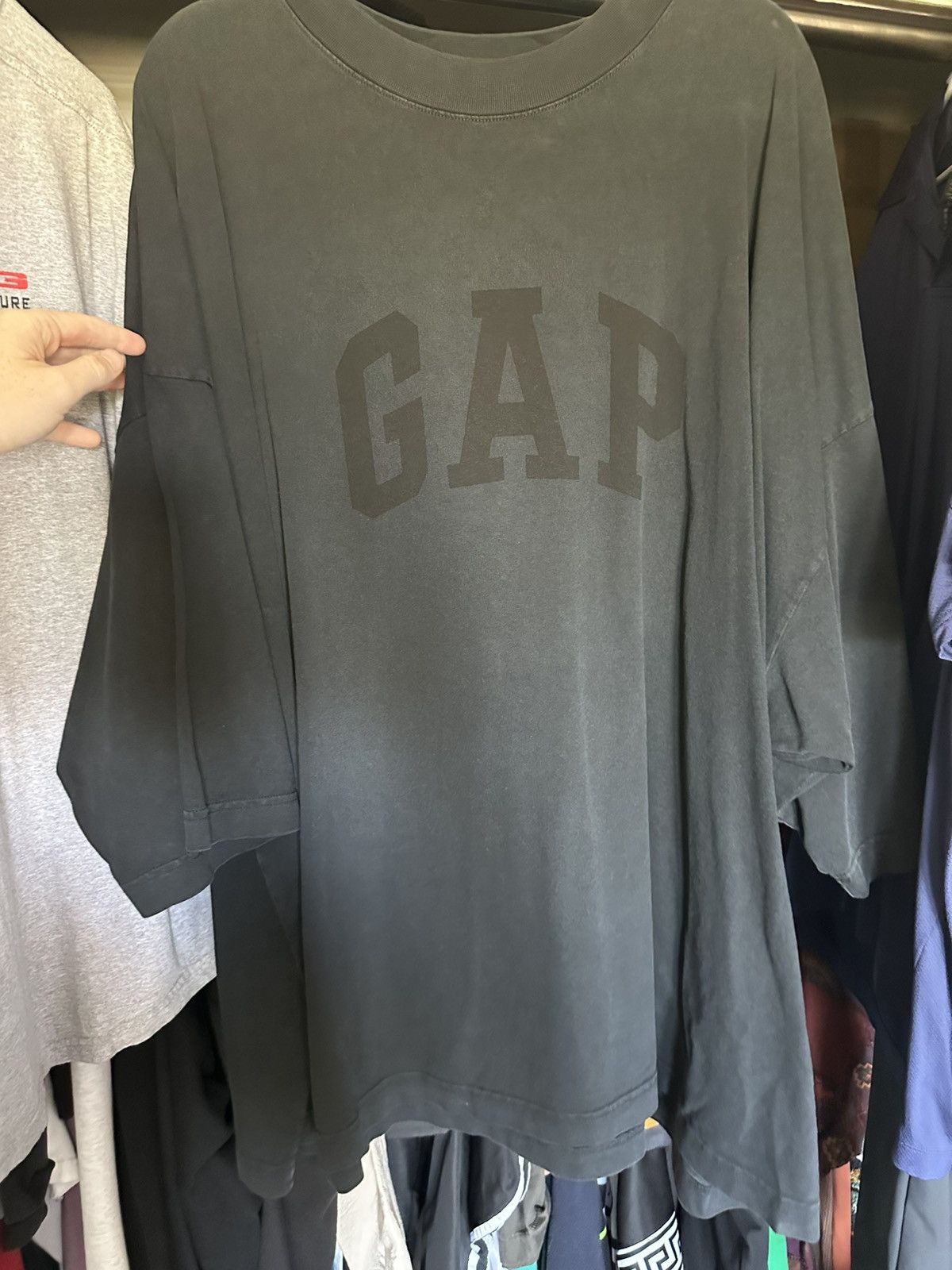 Yeezy Yeezy x Gap Dove Tee Size US XL / EU 56 / 4 - 2 Thumbnail