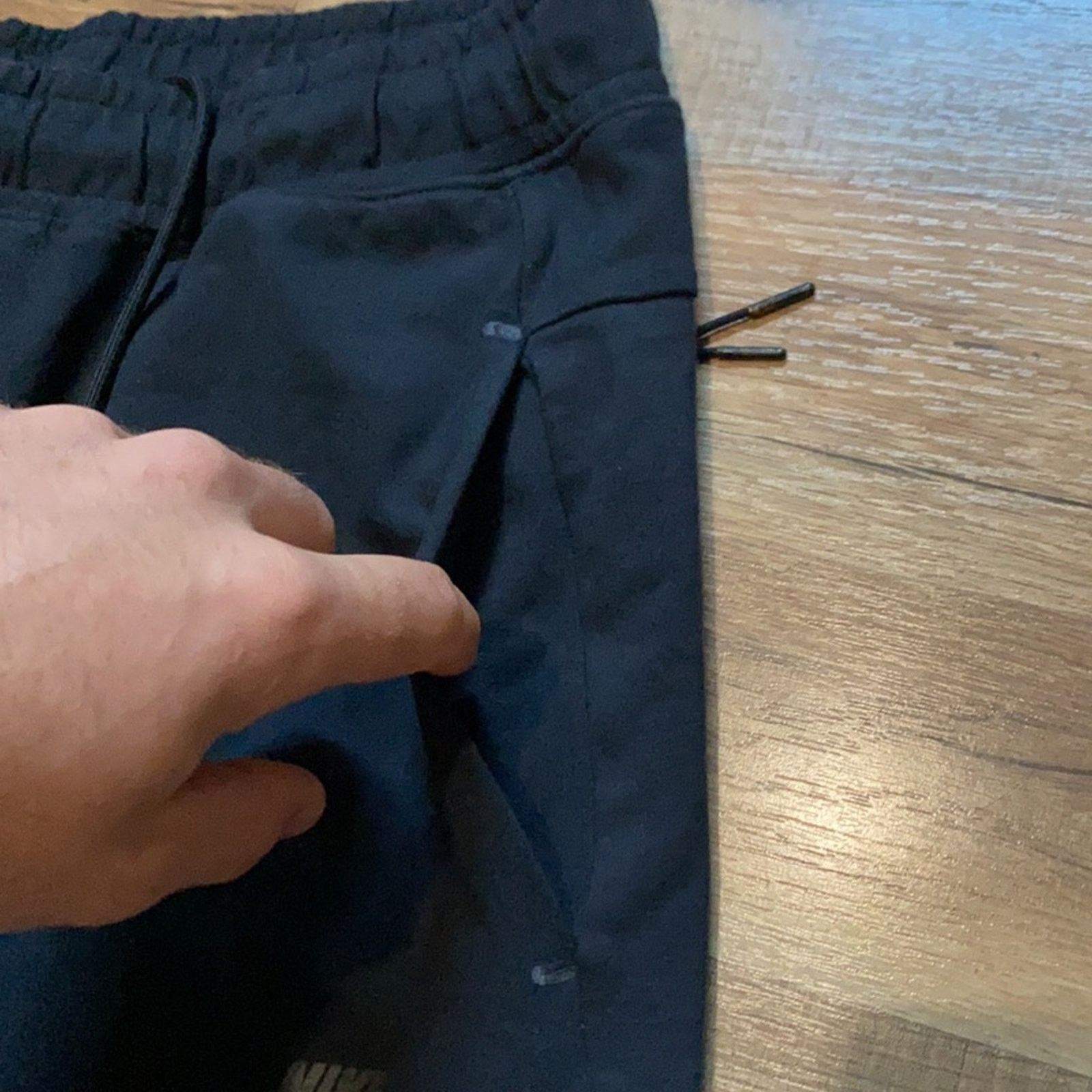 Nike Nike Tech Fleece Shorts Size US 30 / EU 46 - 4 Thumbnail