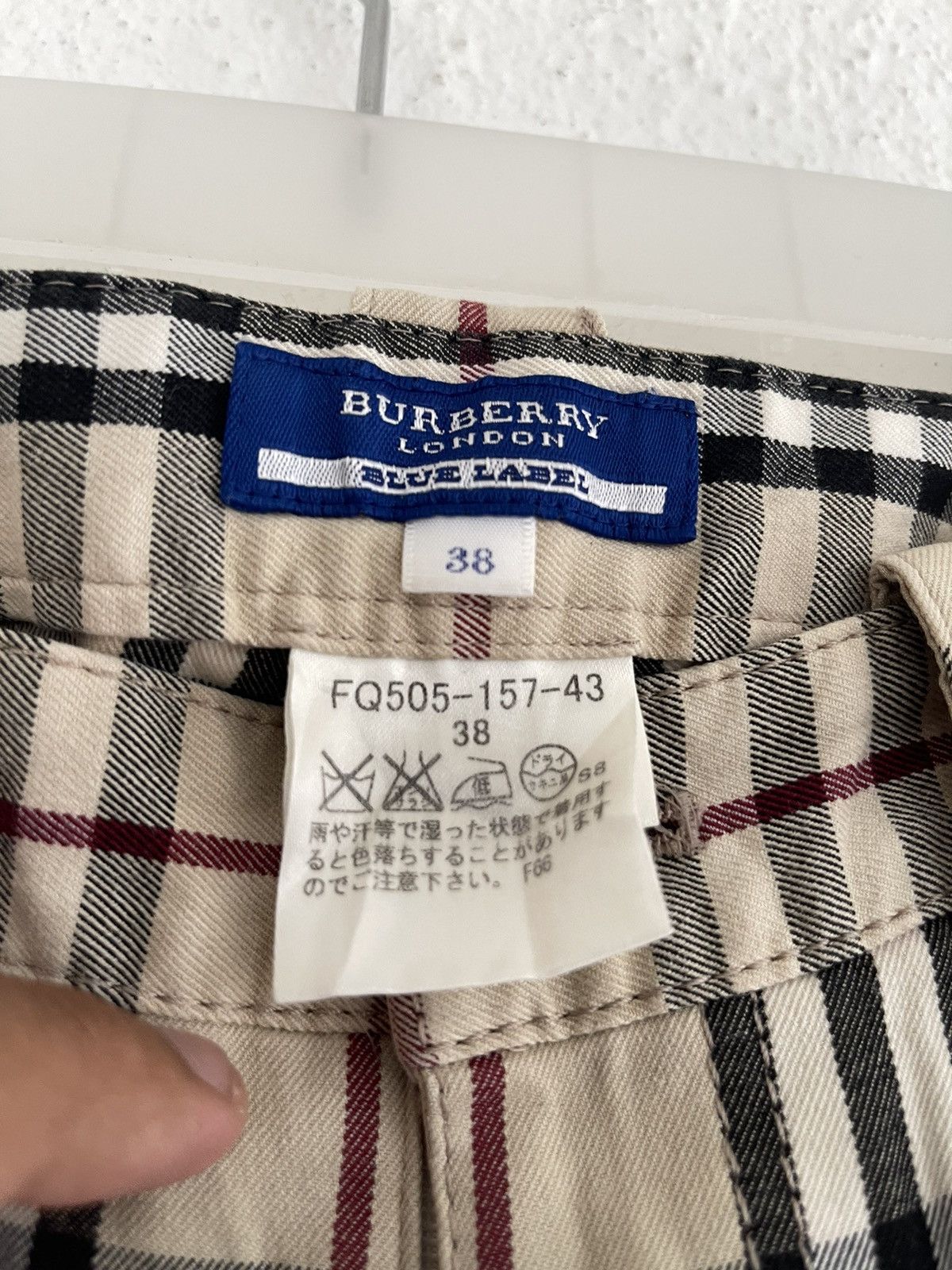 Burberry Burberry Blue Label Nova Check Pants Size US 29 - 6 Thumbnail