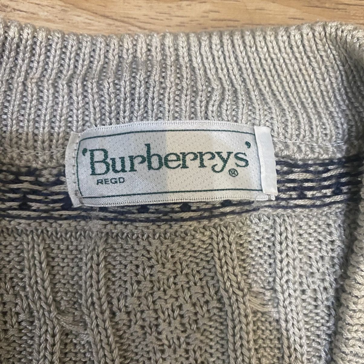 Burberry 90s Vintage Burberry's Knit Vest Size US M / EU 48-50 / 2 - 7 Thumbnail