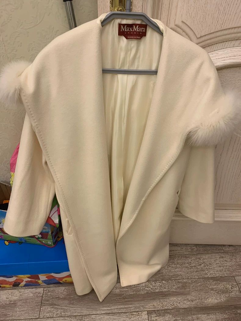 Max Mara Max Mara Coats Size L / US 10 / IT 46 - 1 Thumbnail