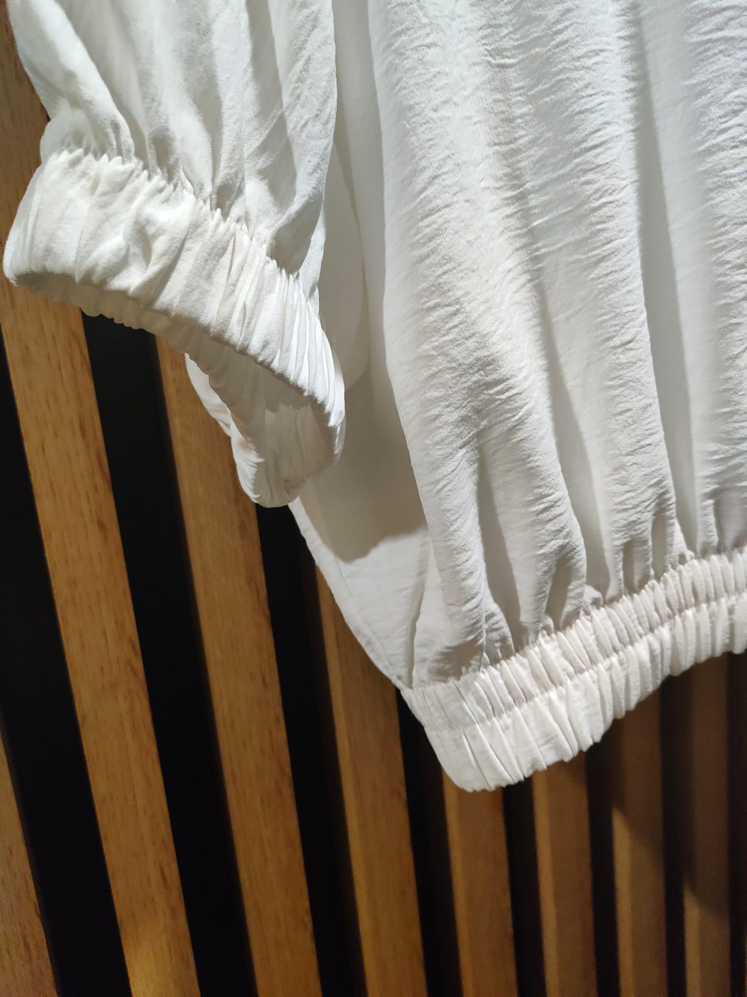 Zara White Stretchy Crew Neck Pullover Top for Women by Zara Size L / US 10 / IT 46 - 2 Thumbnail
