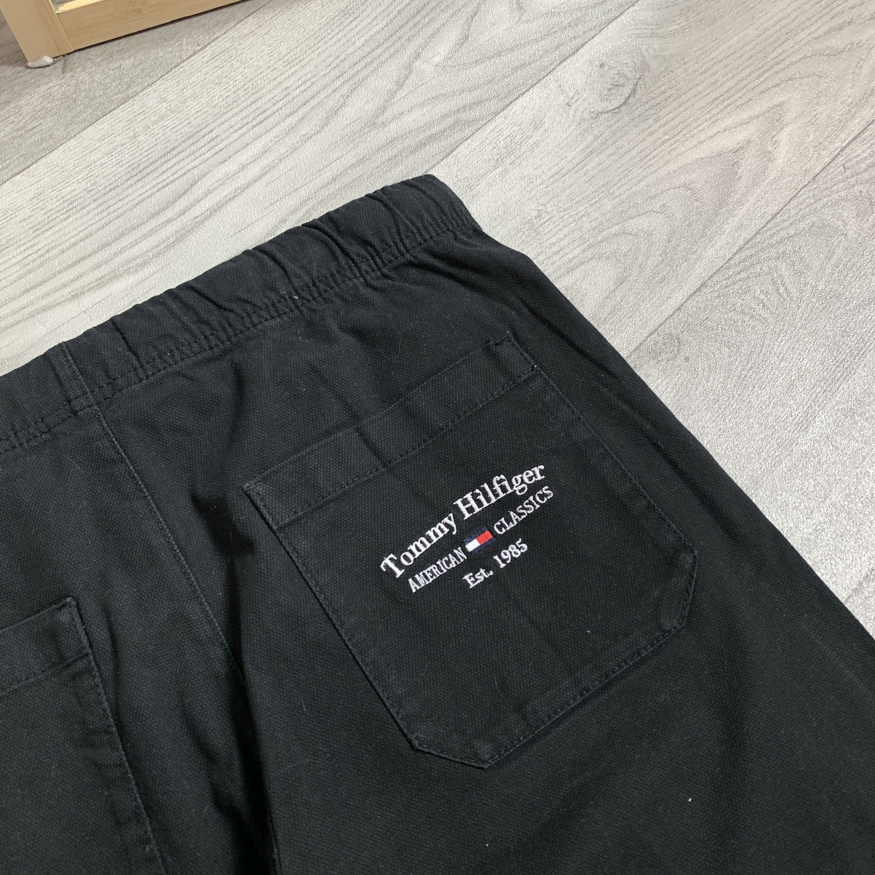 Tommy Hilfiger Tommy Hilfiger Black Casual Jogger Embroidered Logo Pants Size US 30 / EU 46 - 7 Thumbnail