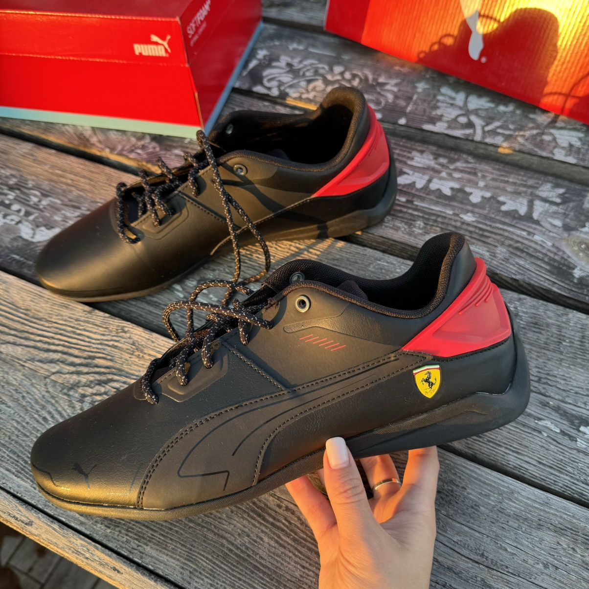 Ferrari × Puma Puma Scuderia Ferrari Drift Cat Motorsport 306864-01 11US Size US 10.5 / EU 43-44 - 1 Thumbnail