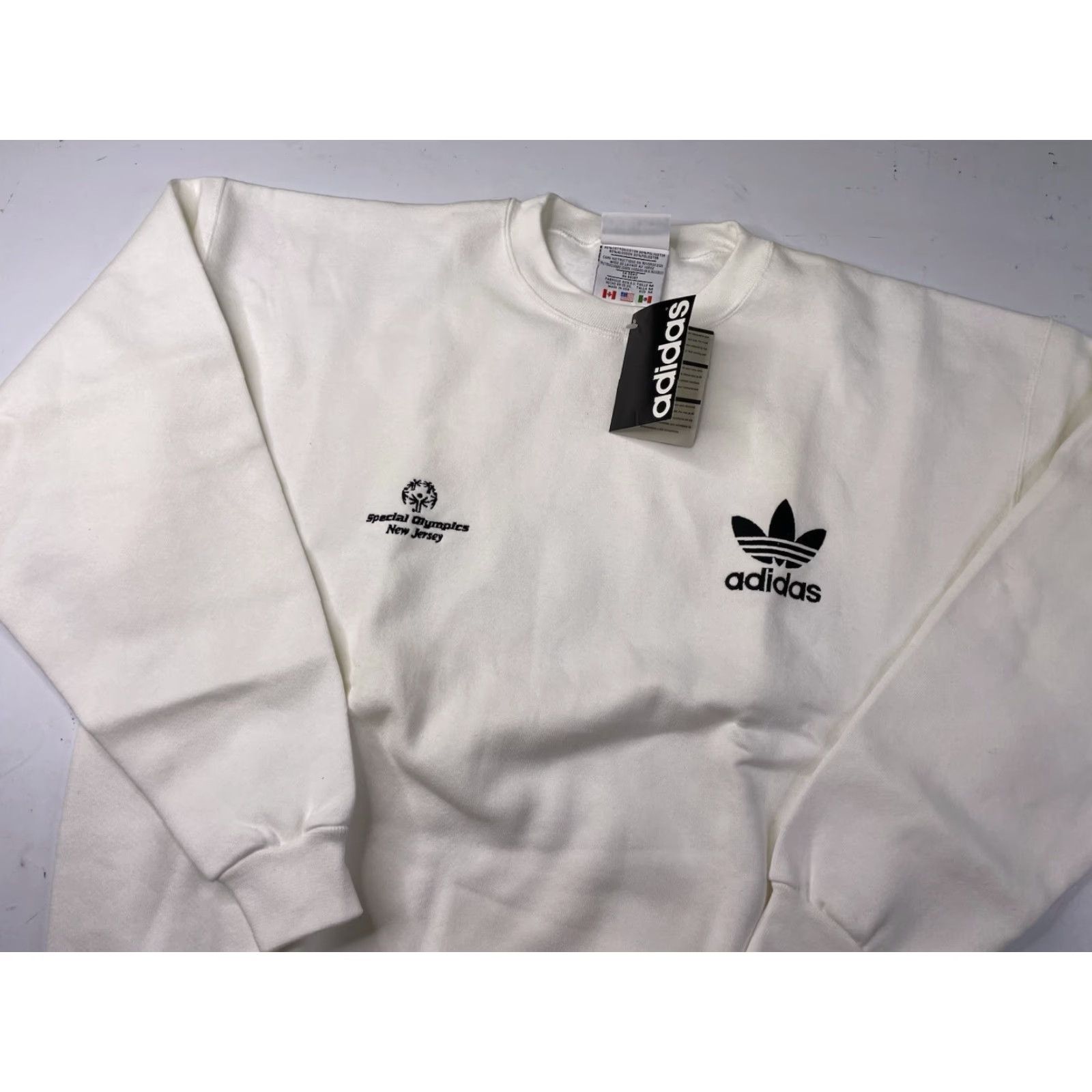 Adidas VINTAGE ADIDAS Sweatshirt Crewneck Mens M White Trefoil Special Olympics New Jersey USA NWT Modern Geometric Hip Hop Size US M / EU 48-50 / 2 - 2 Thumbnail