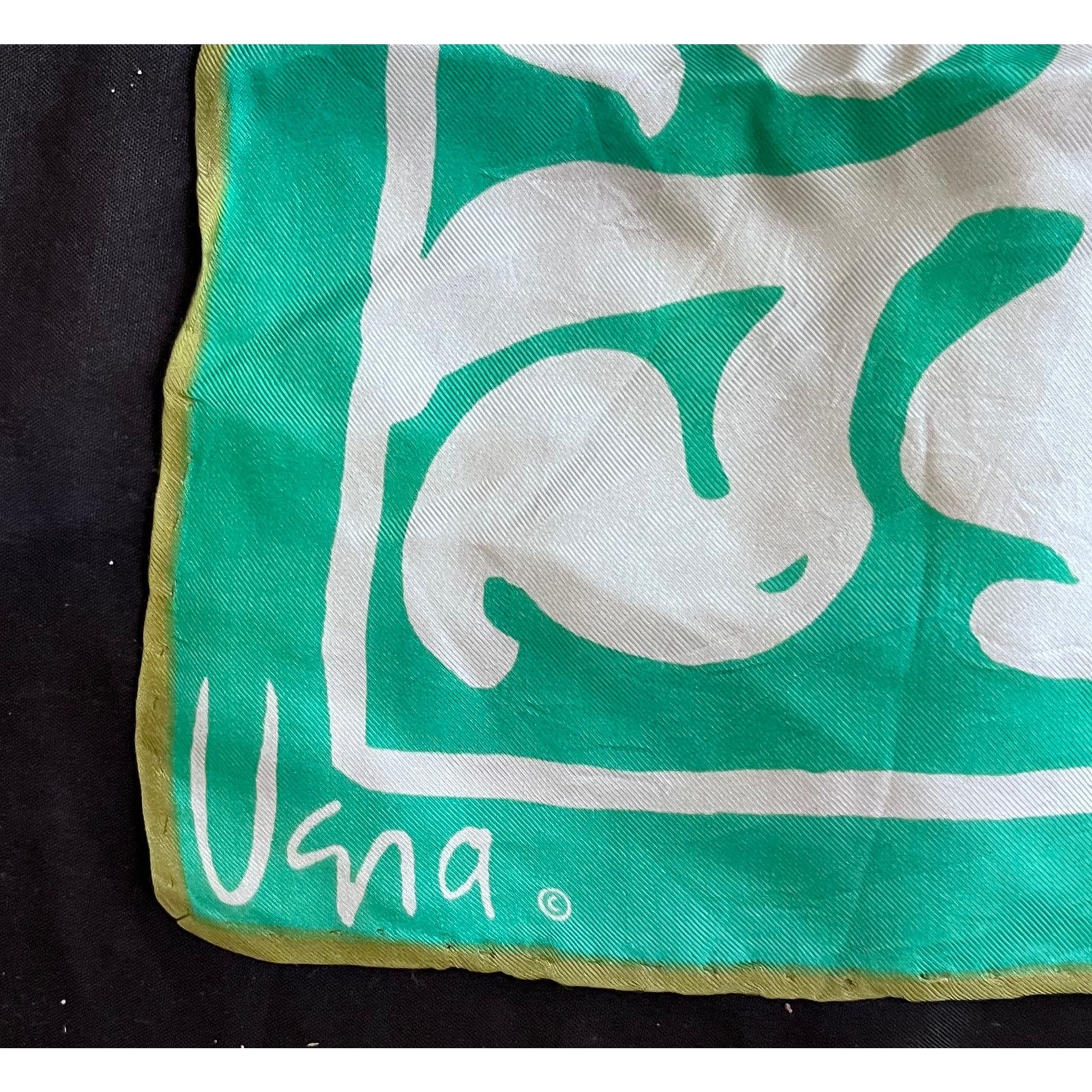 Other Vintage VERA Neumann Scarf ~ Signed ~ Green / Off White Size ONE SIZE - 3 Thumbnail