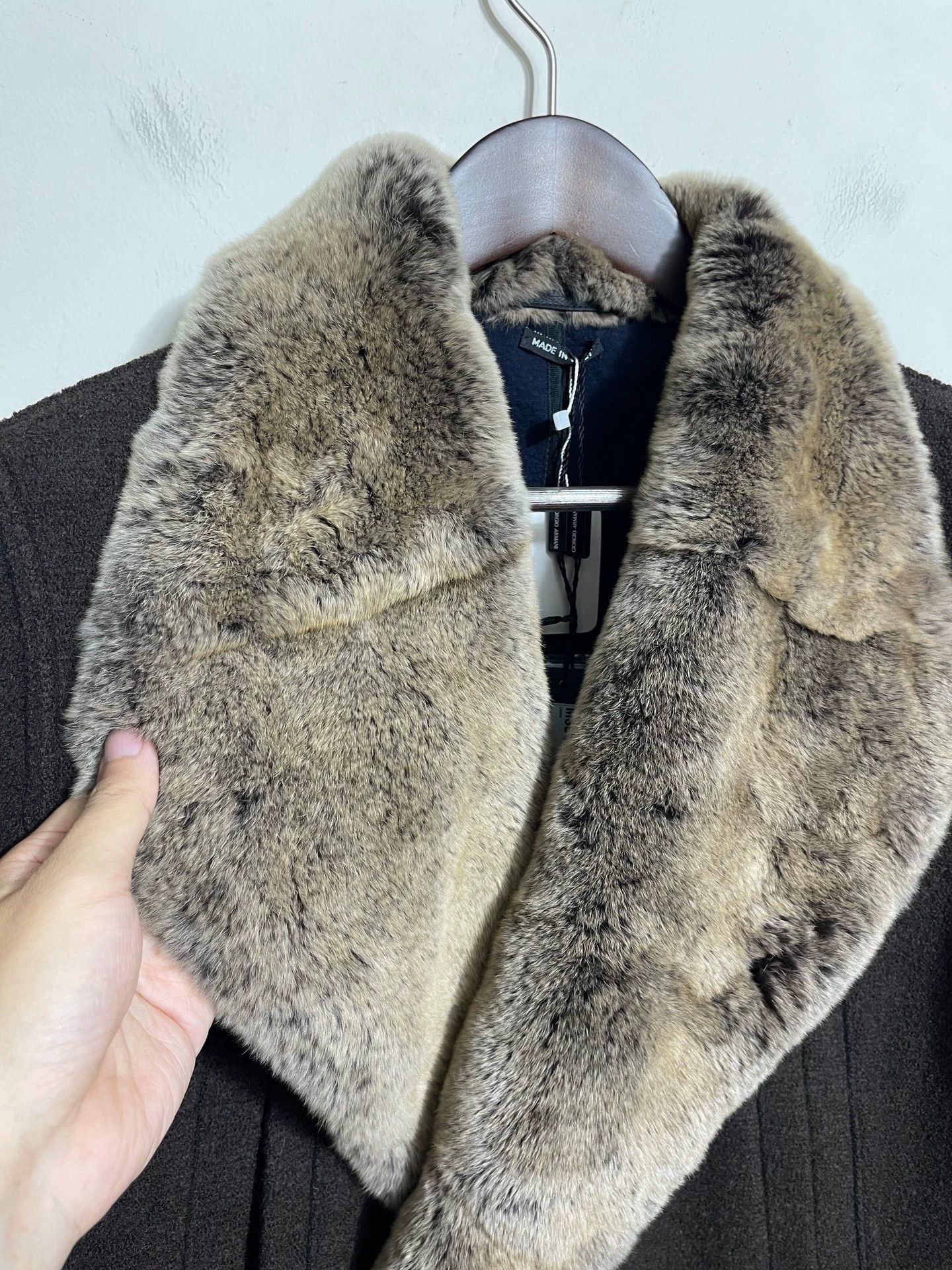 Giorgio Armani Brown Fur Collar Winter Coat Size L Size US XXS / EU 40 - 3 Thumbnail
