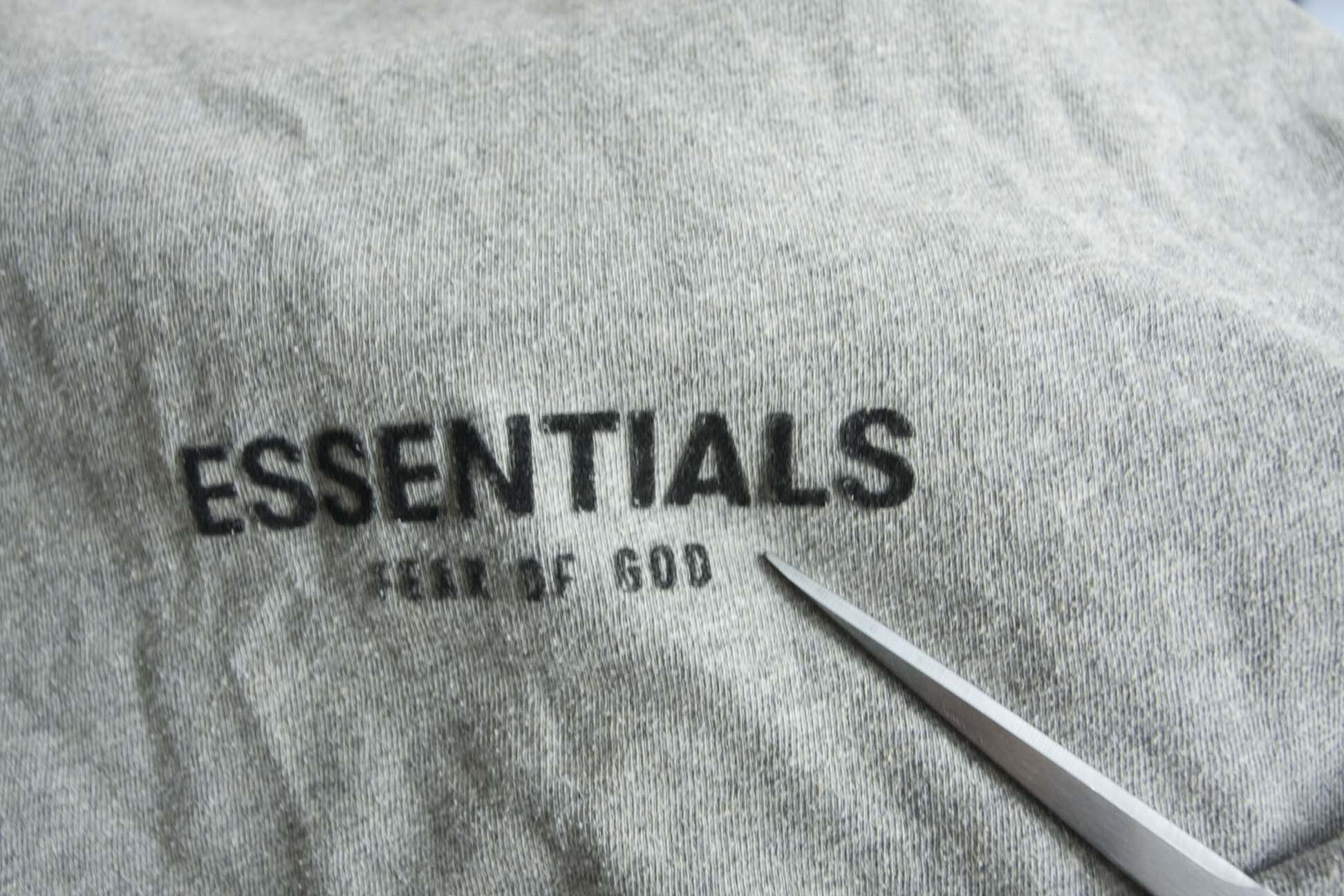 Fear of God Fear Of God Essentials T Shirt Size XL Gray Size US XL / EU 56 / 4 - 7 Thumbnail