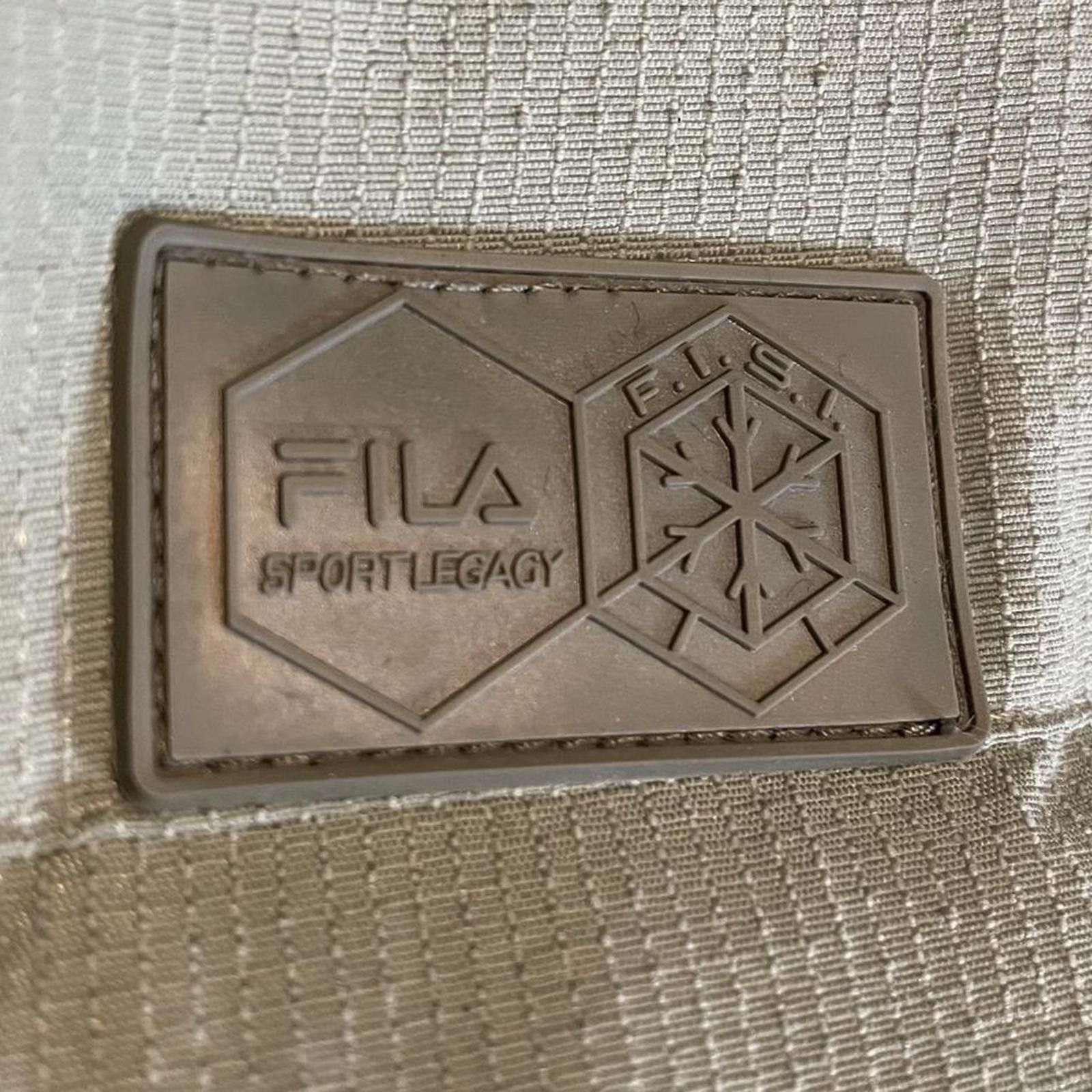 Fila Y2K Fila Puffer Jacket. Size L / US 10 / IT 46 - 7 Thumbnail