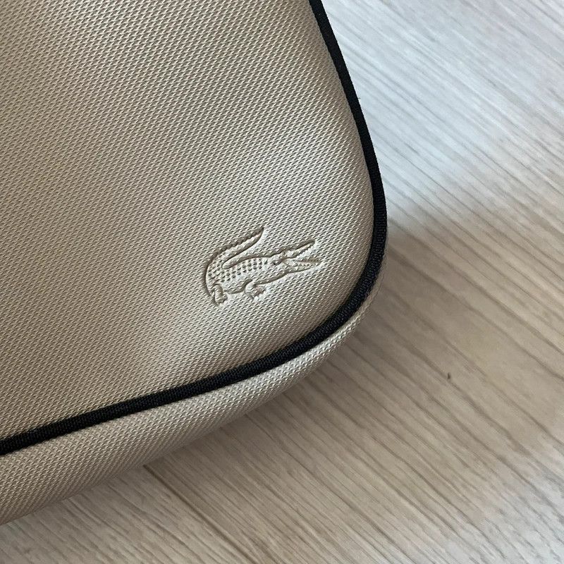 Lacoste Vintage Lacoste Beige Handbag Size ONE SIZE - 2 Thumbnail
