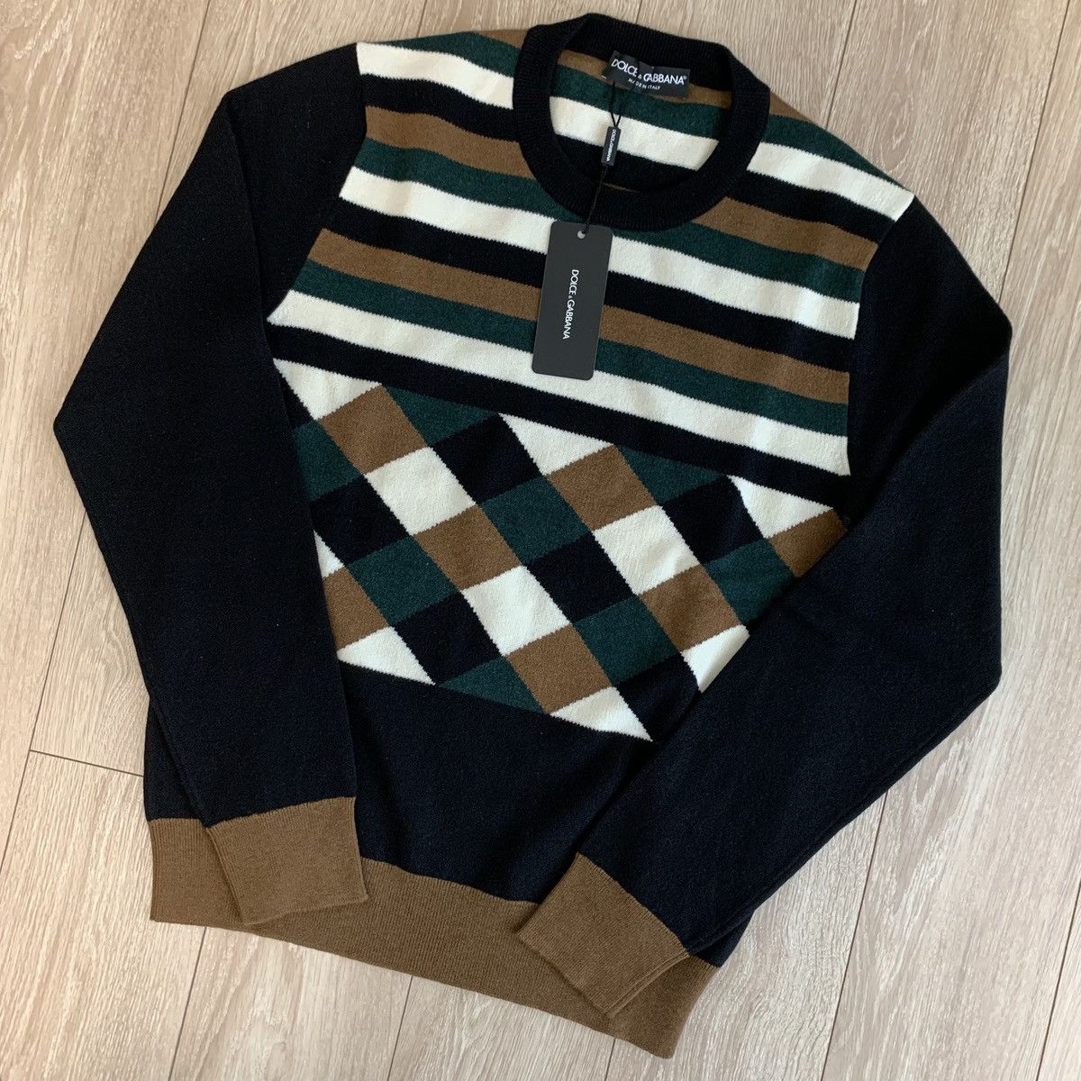 Brand New Dolce & Gabbana Knit Sweater – Size 48
