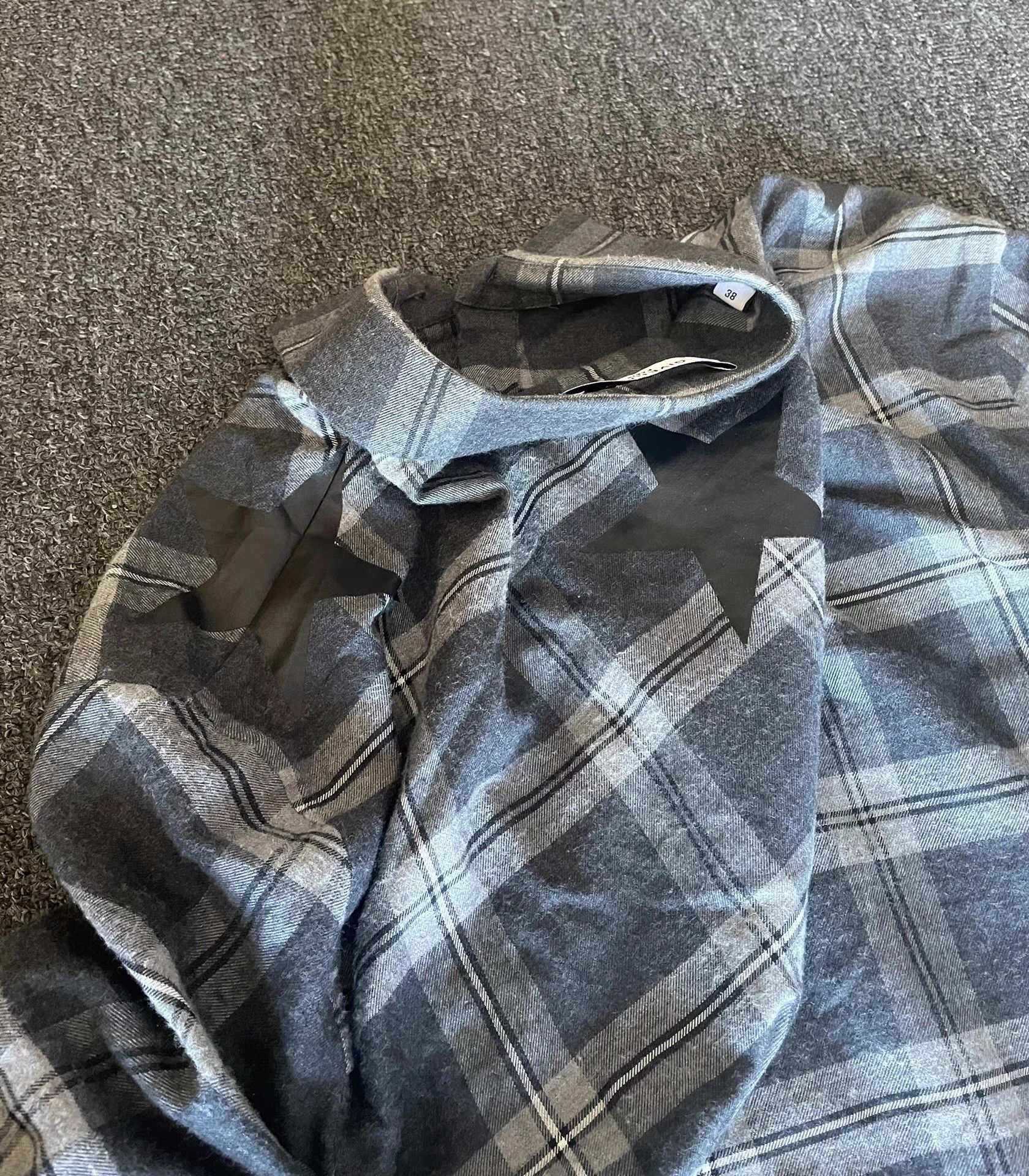 Givenchy Givenchy Grey Plaid Long Shirt Q4 Size US M / EU 48-50 / 2 - 5 Thumbnail